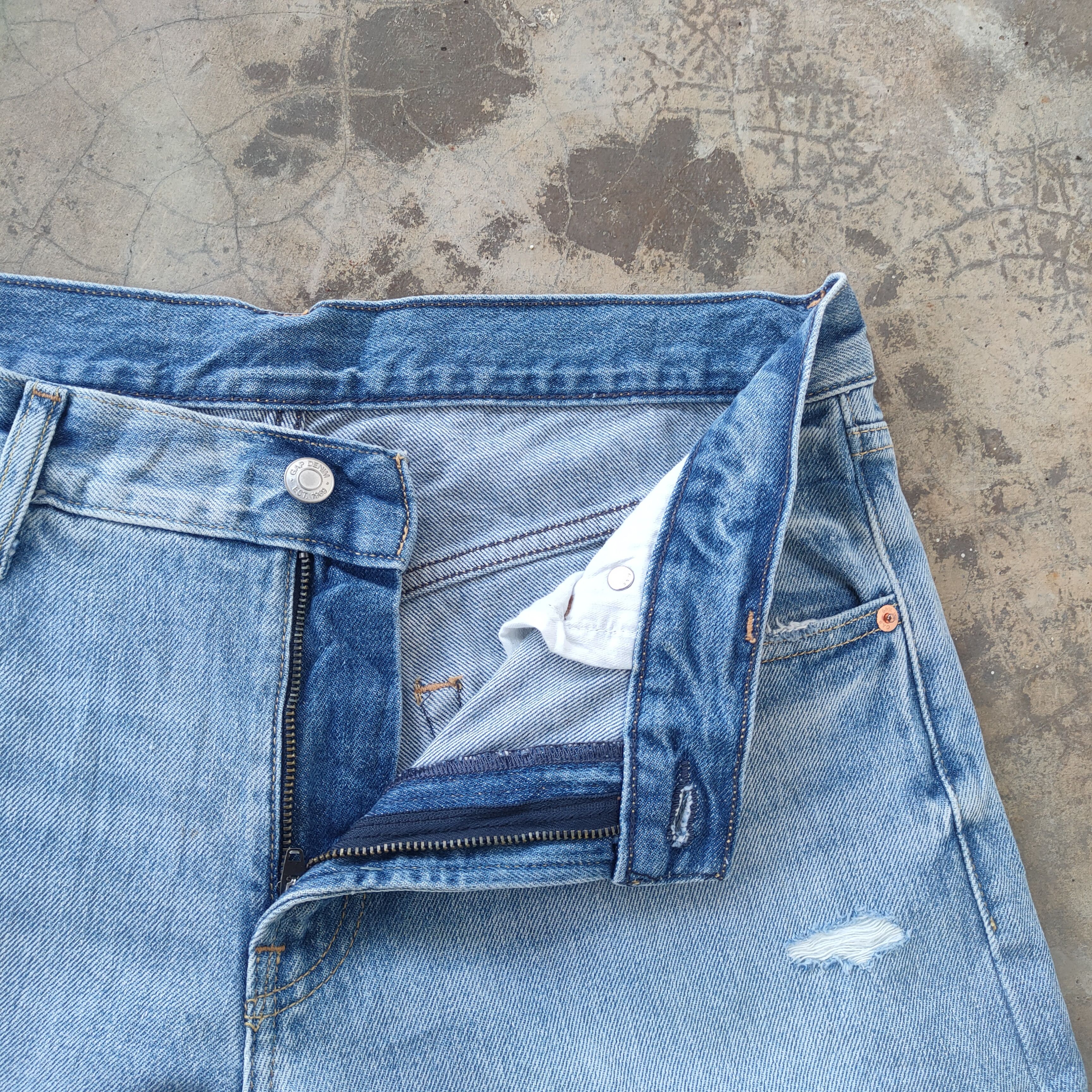 Gap VINTAGE JAPANESE FADED RIPPED DISTRESSED JEANS DENIM PANTS Size US 34 / EU 50 - 8 Thumbnail