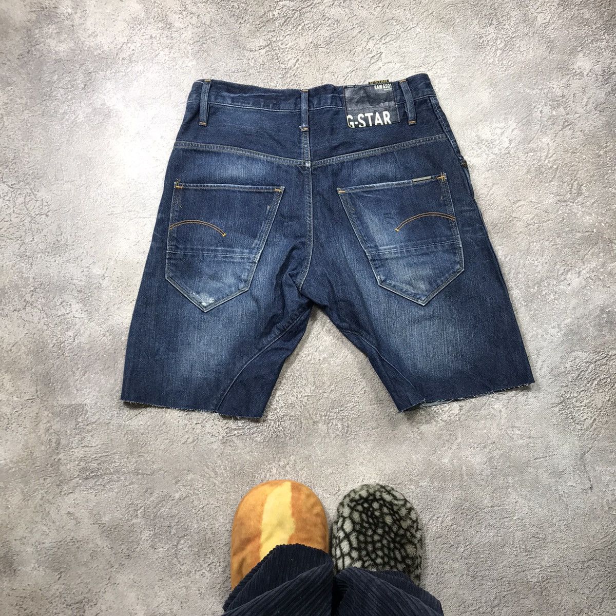 Vintage Vintage G-Star Distressed Denim Shorts Streetwear Y2K 32 Size US 32 / EU 48 - 4 Thumbnail