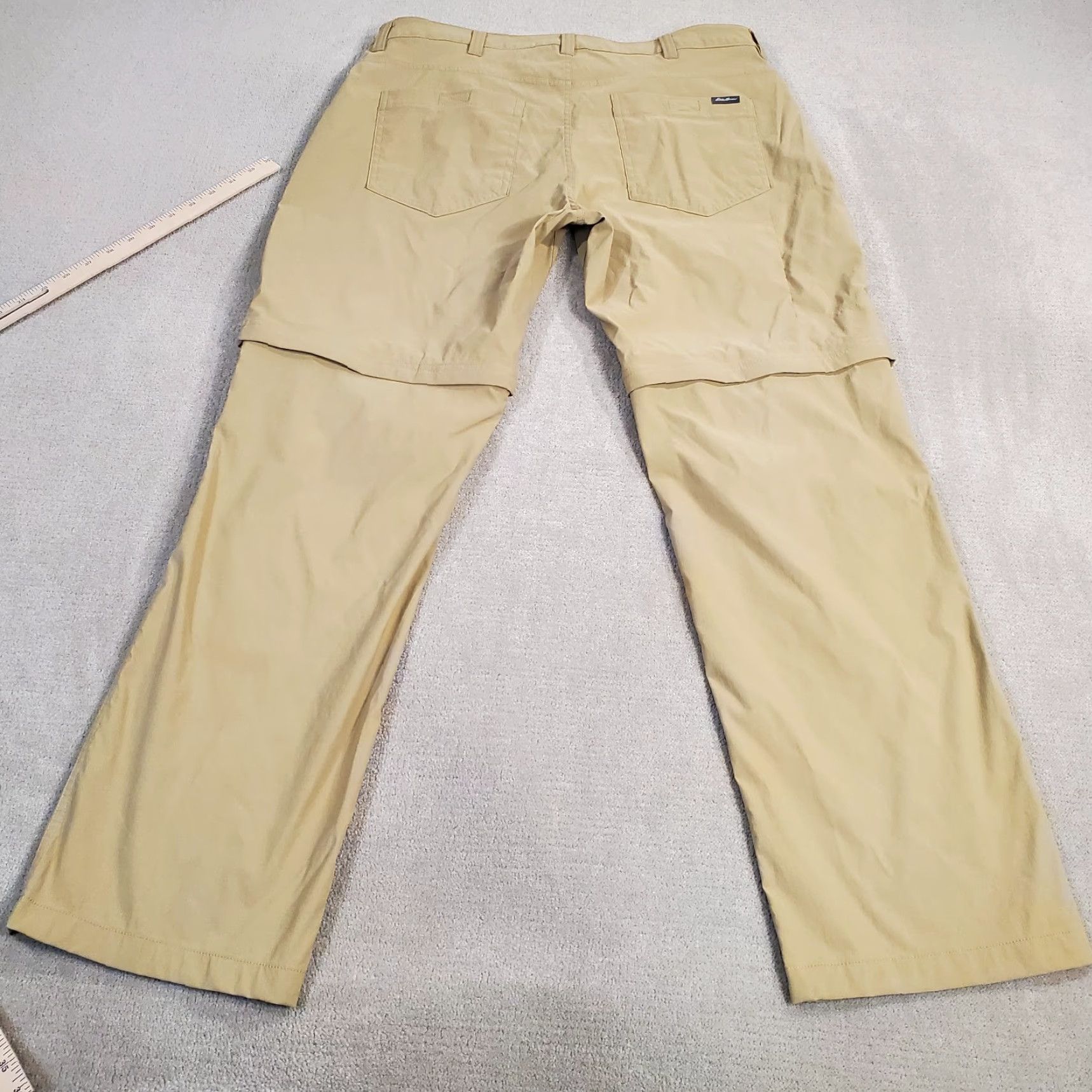 Eddie Bauer Eddie Bauer Pants Mens 38x32 Beige Cargo Performance Stretch Convertible Tech Size US 38 / EU 54 - 7 Thumbnail