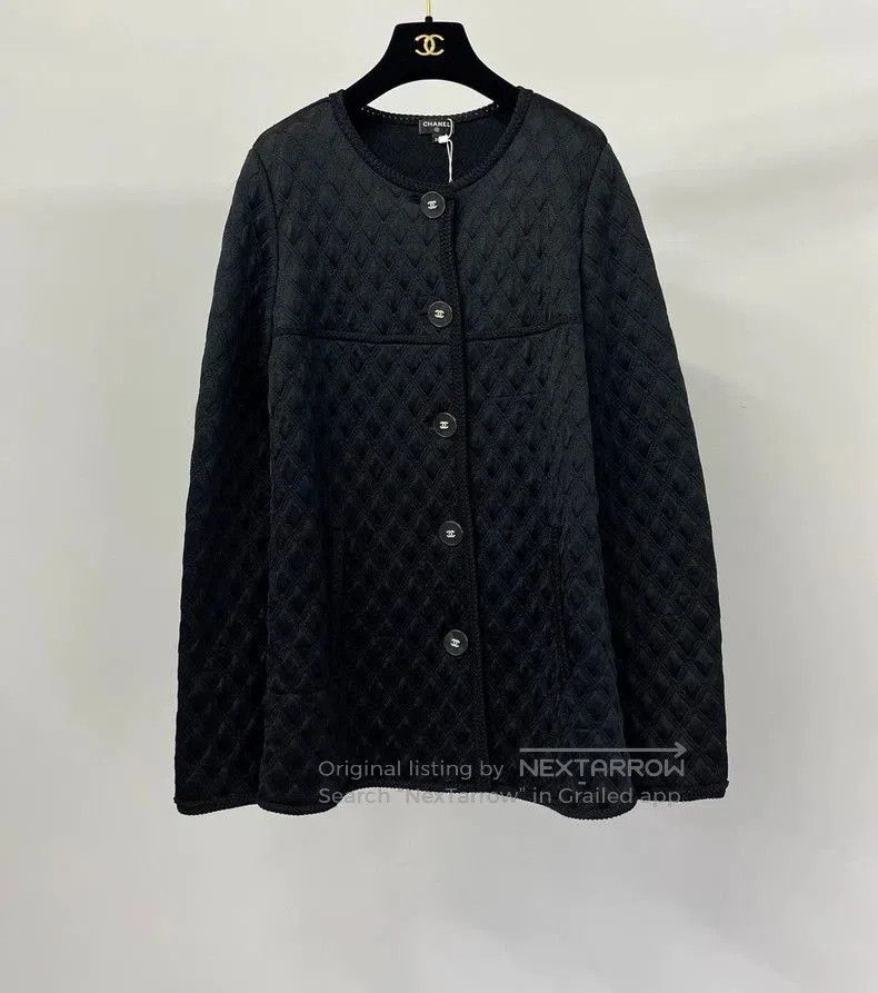 Chanel Chanel Metiers D'Art Black Quilted Coat. Size US M / EU 48-50 / 2 - 1 Thumbnail