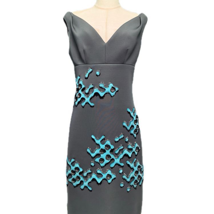 Prada Prada Coral Applique Midi Dress Size 38 Size XS / US 0-2 / IT 36-38 - 1 Thumbnail