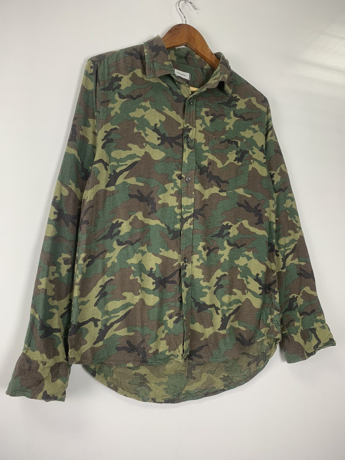 Japanese Brand Browny Camo button up Size US L / EU 52-54 / 3 - 5 Thumbnail