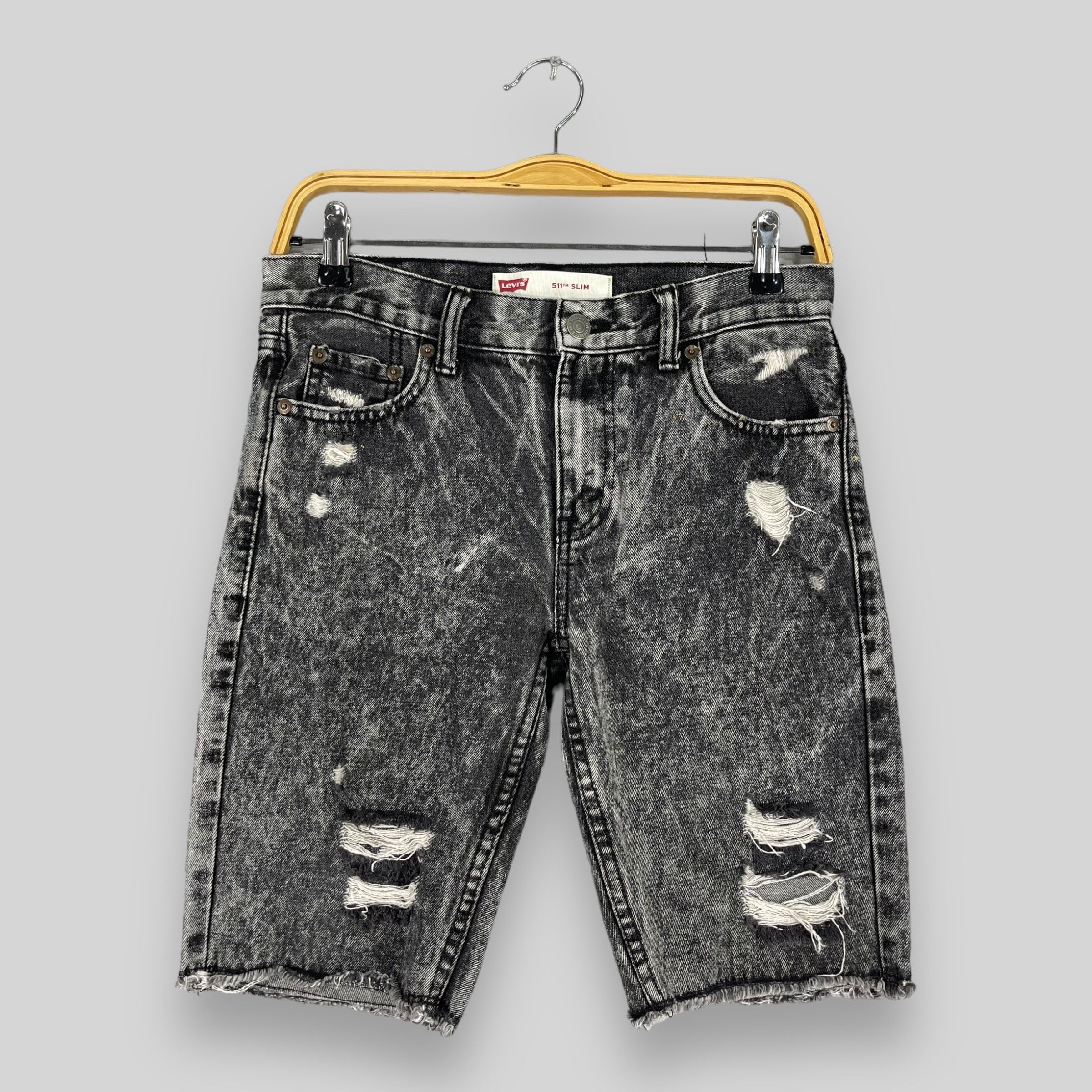 W28 Levis 511 Black Stoned Wash Distressed Short Jeans