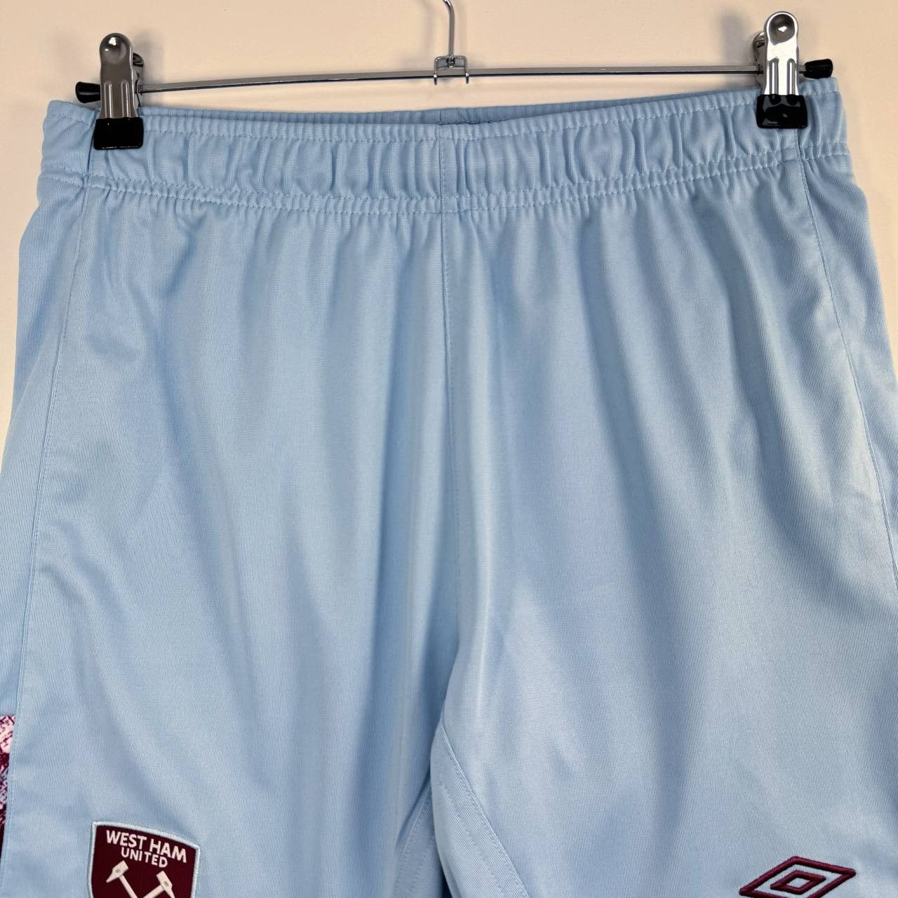 Umbro Umbro West Ham United Shorts Sky Blue Home Size S Size US S / EU 44-46 / 1 - 2 Thumbnail