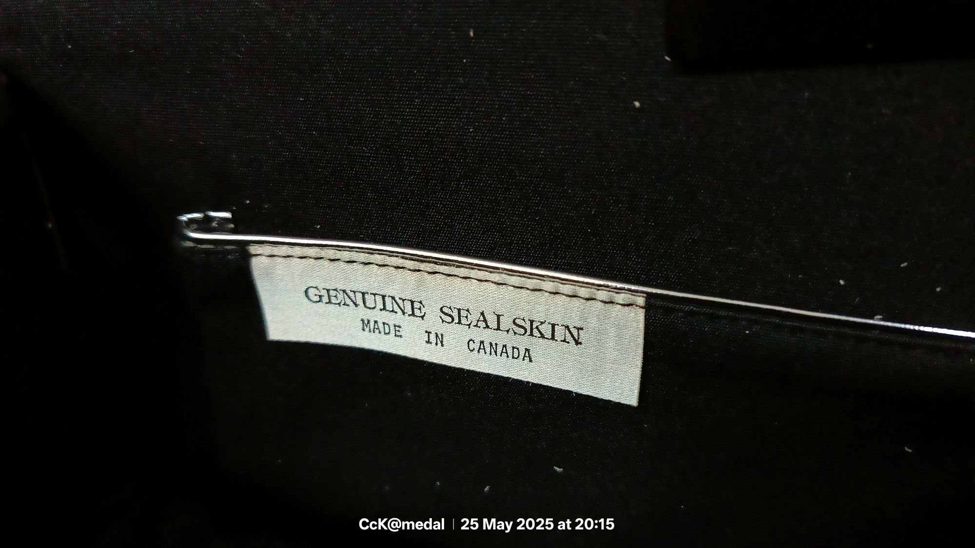 Other Veritable Genuine Sealskin Size ONE SIZE - 7 Thumbnail