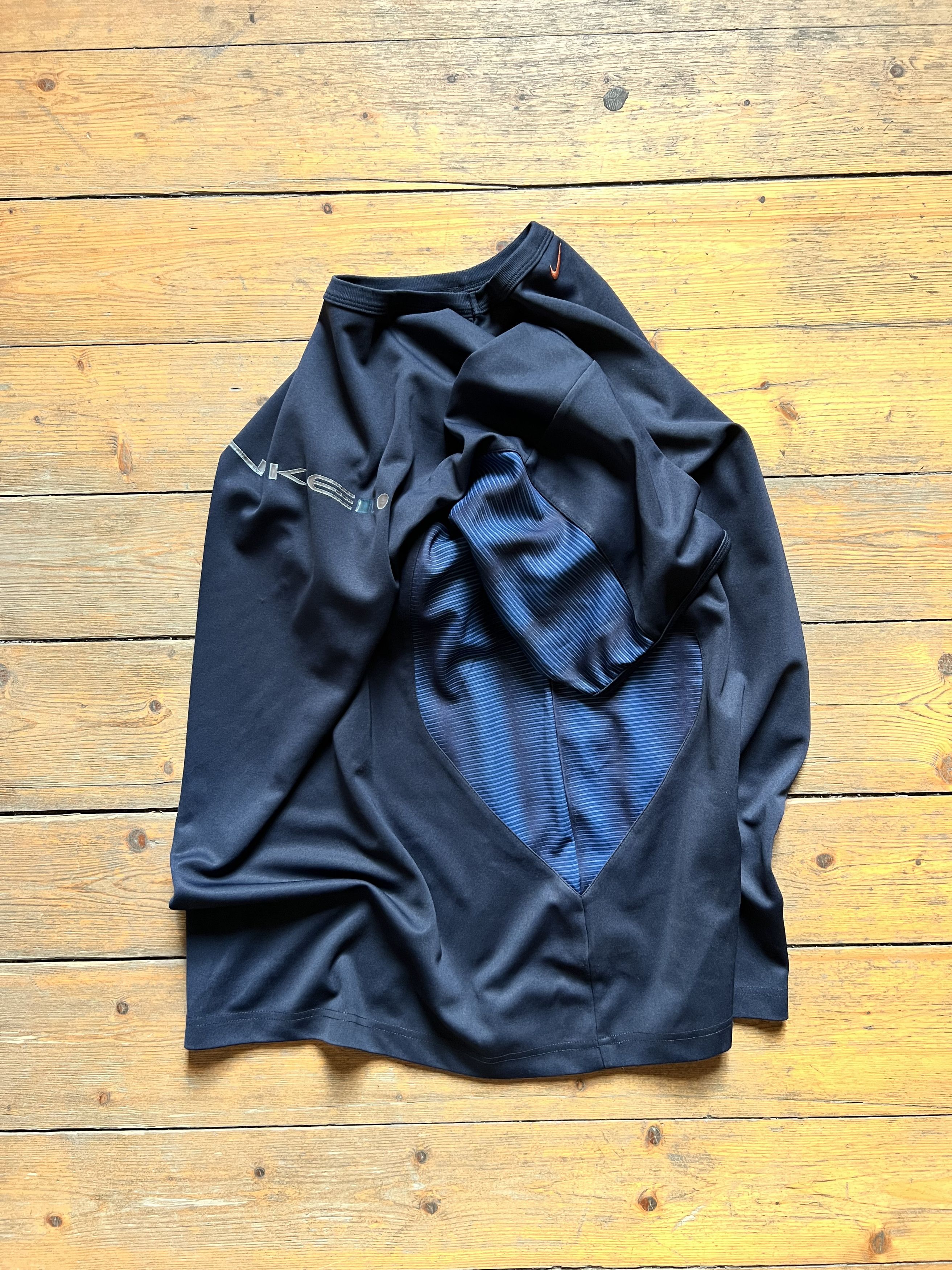 Nike Nike Sport Tn Style Tee befor Tn 1997 Size US XL / EU 56 / 4 - 2 Thumbnail