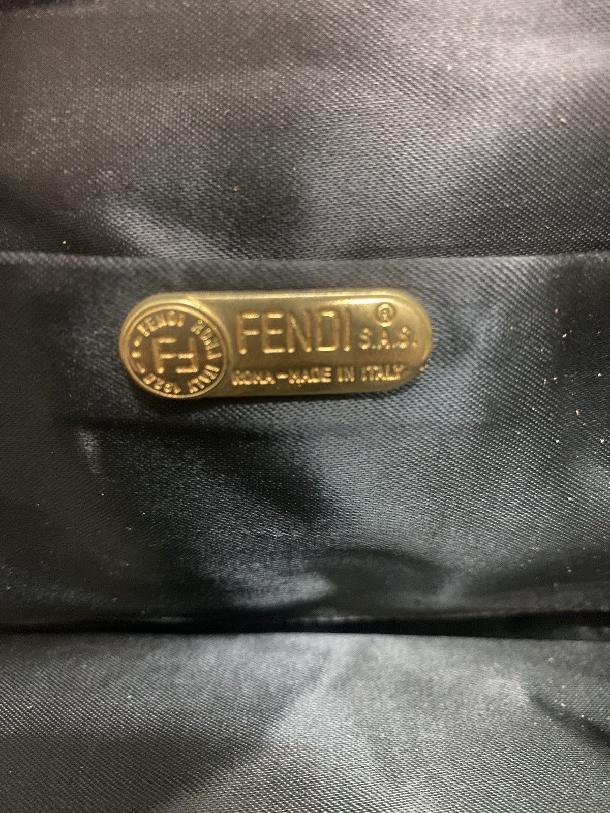 Fendi 90s Vintage Fendi Sas Velvet Crossbody Bag Size ONE SIZE - 9 Thumbnail