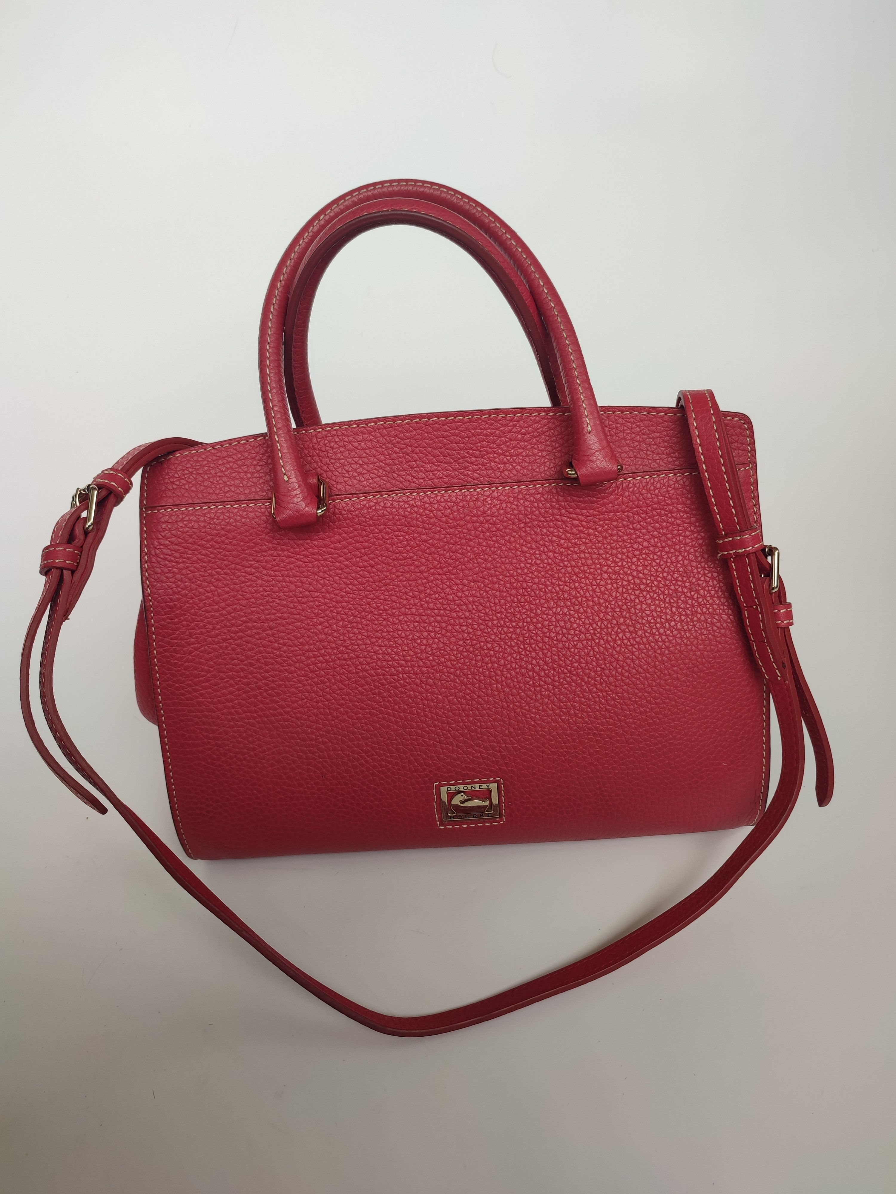 Dooney & Bourke DOONEY & BOURKE RED LEATHER HANDBAG Size ONE SIZE - 1 Thumbnail