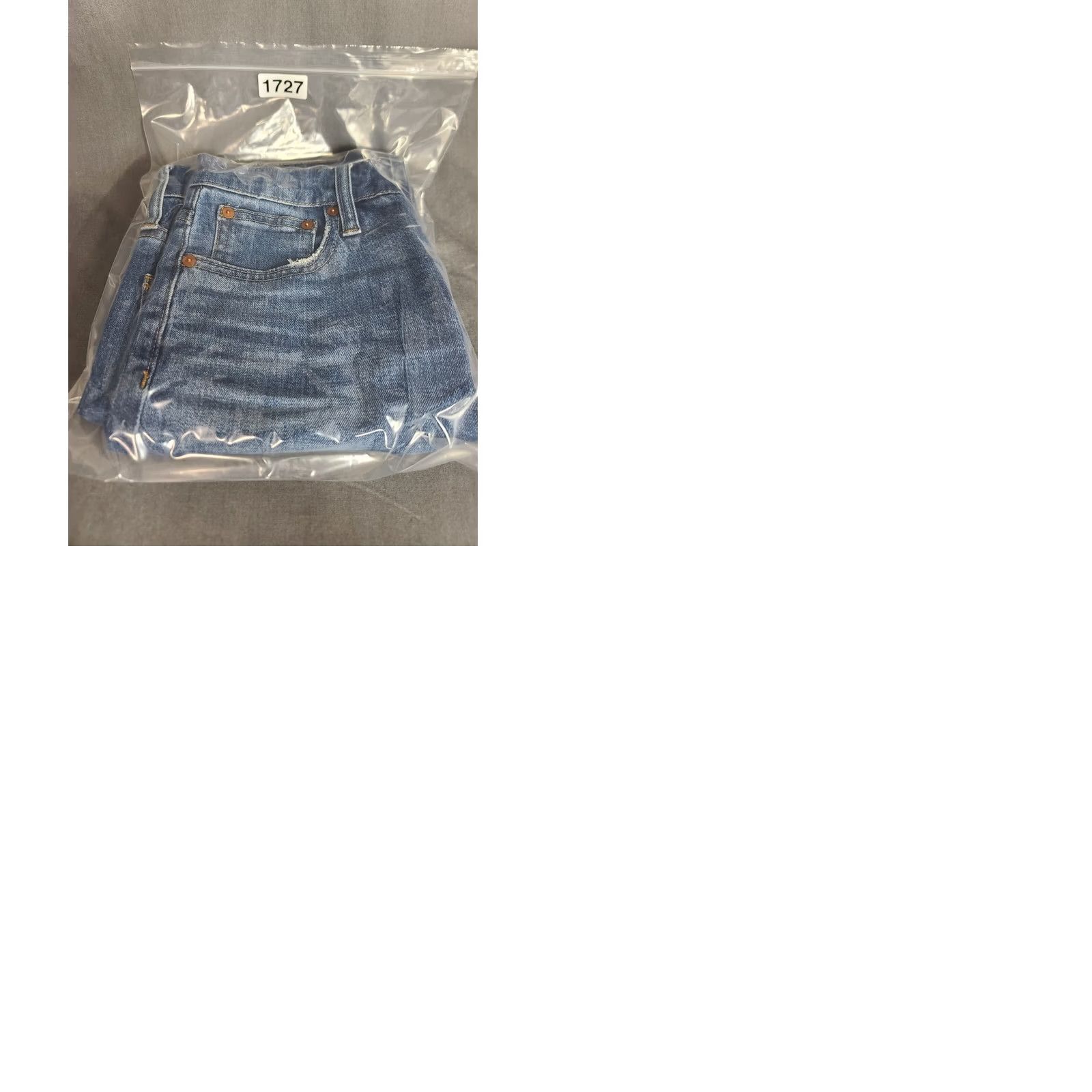 Madewell Madewell The Perfect Vintage Crop Jeans Womens 25x26 Regular Medium Wash Slimming Stretch Denim 5-Pocket Size 42" / US 20 - 10 Thumbnail