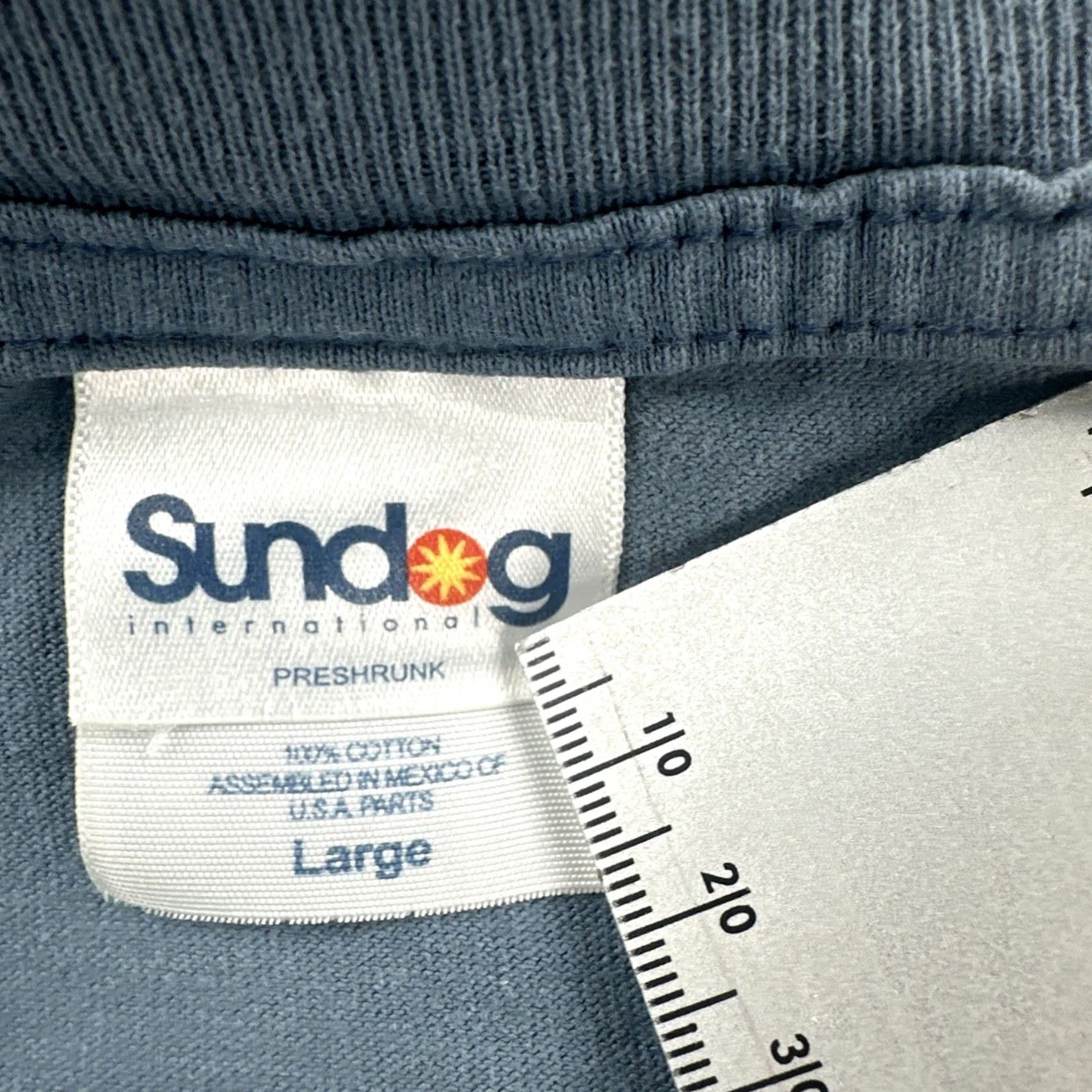 Vintage VINTAGE Sundog Men’s T-Shirt Graphic Print 2002 Jimmy Buffet Far Side Of The World Concert Tour Tee L Blue Mens Regular Short Sleeve Crew Neck Size US L / EU 52-54 / 3 - 7 Thumbnail