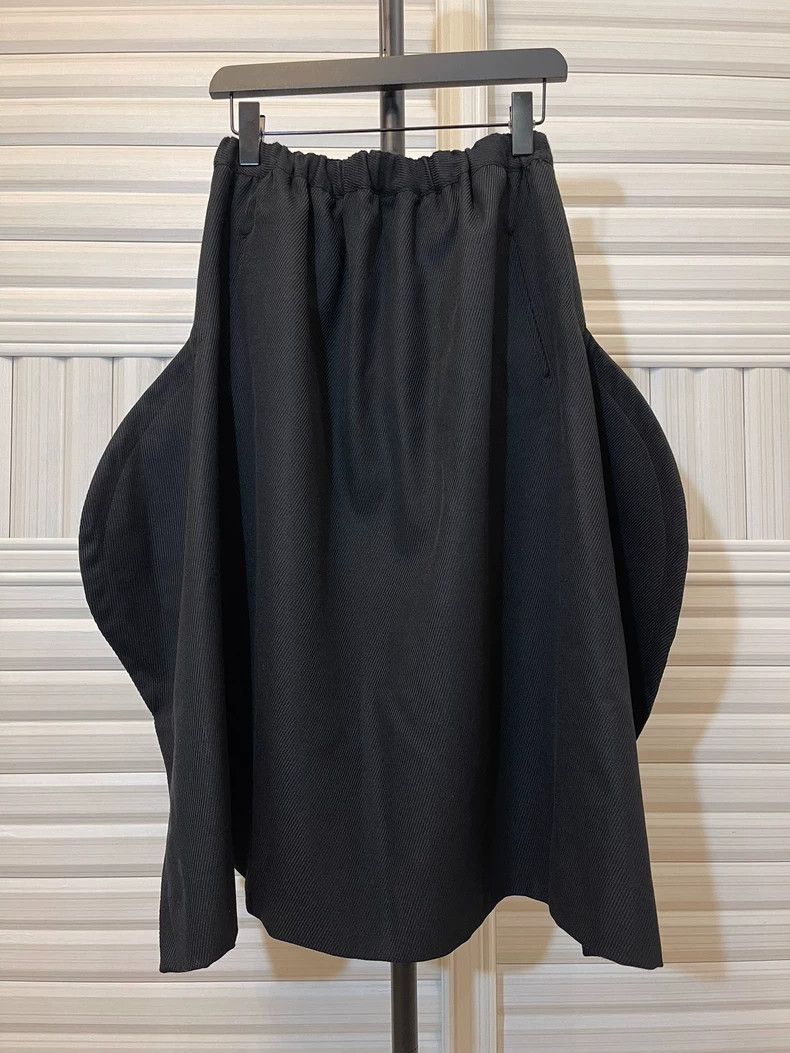 Comme Des Garcons size S Plane arc half skirt