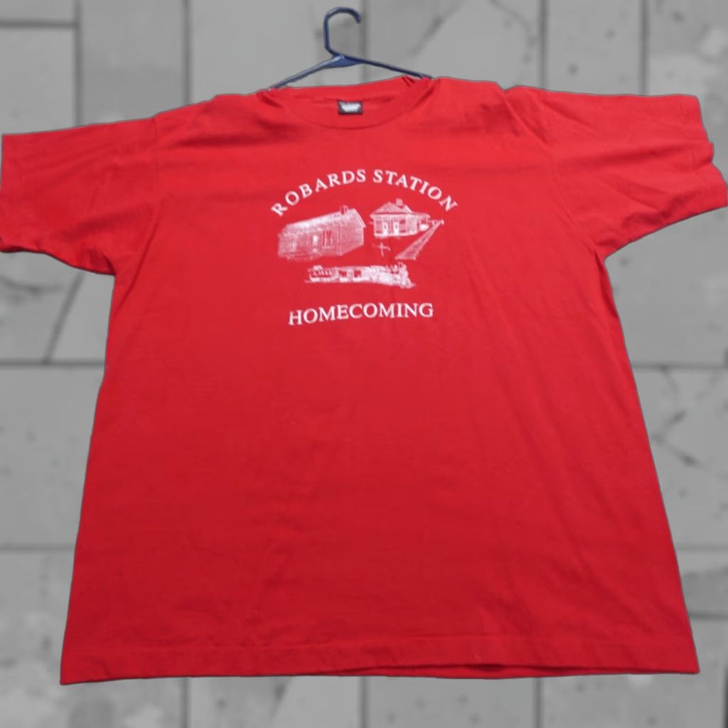 Vintage VINTAGE Robards Station Shirt XL Red 1991 USA Made Mens T-Shirt Crew Neck Short Sleeve Cotton Blend Graphic Print Size US XL / EU 56 / 4 - 1 Thumbnail