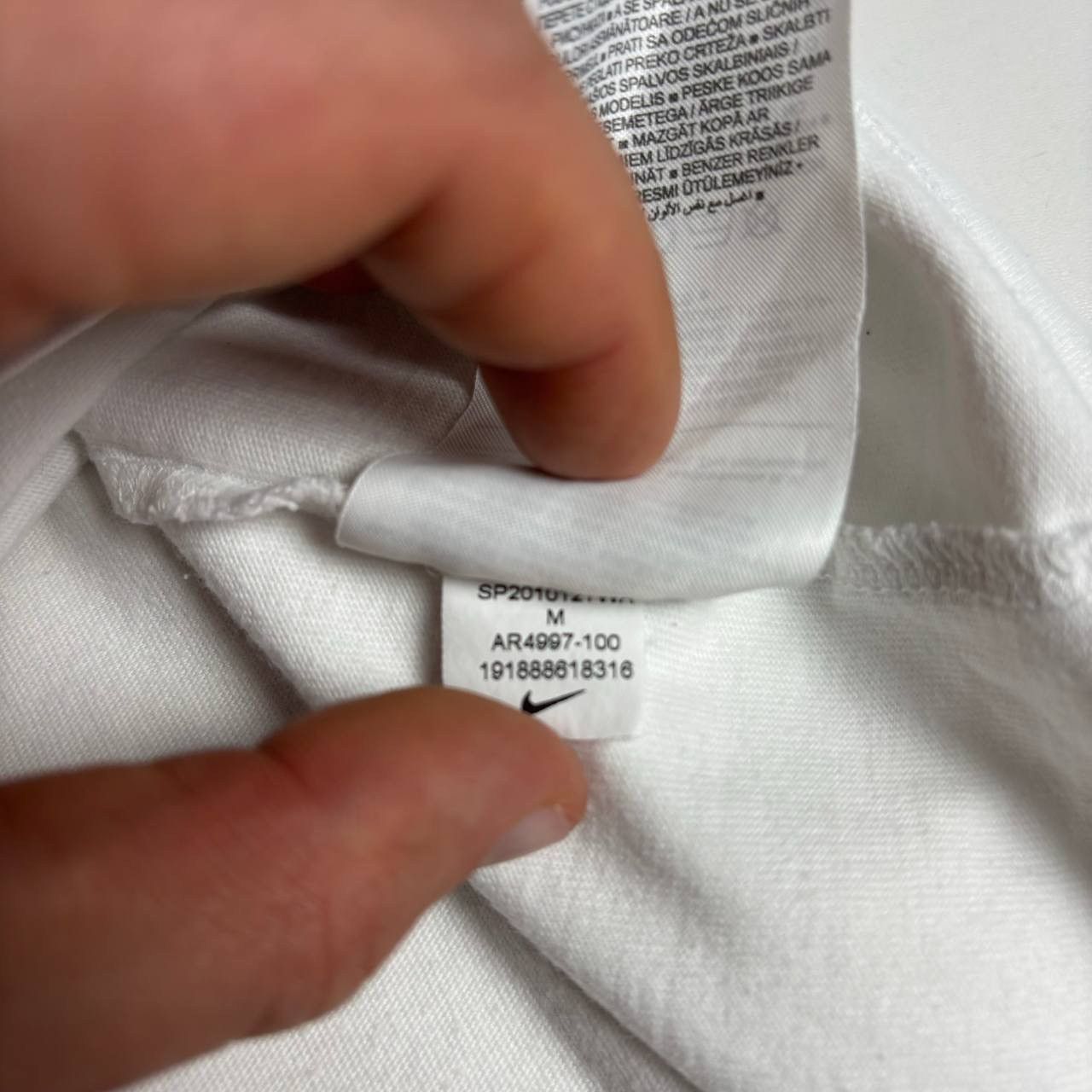 Nike Nike T-shirt Size:M Size US M / EU 48-50 / 2 - 5 Thumbnail