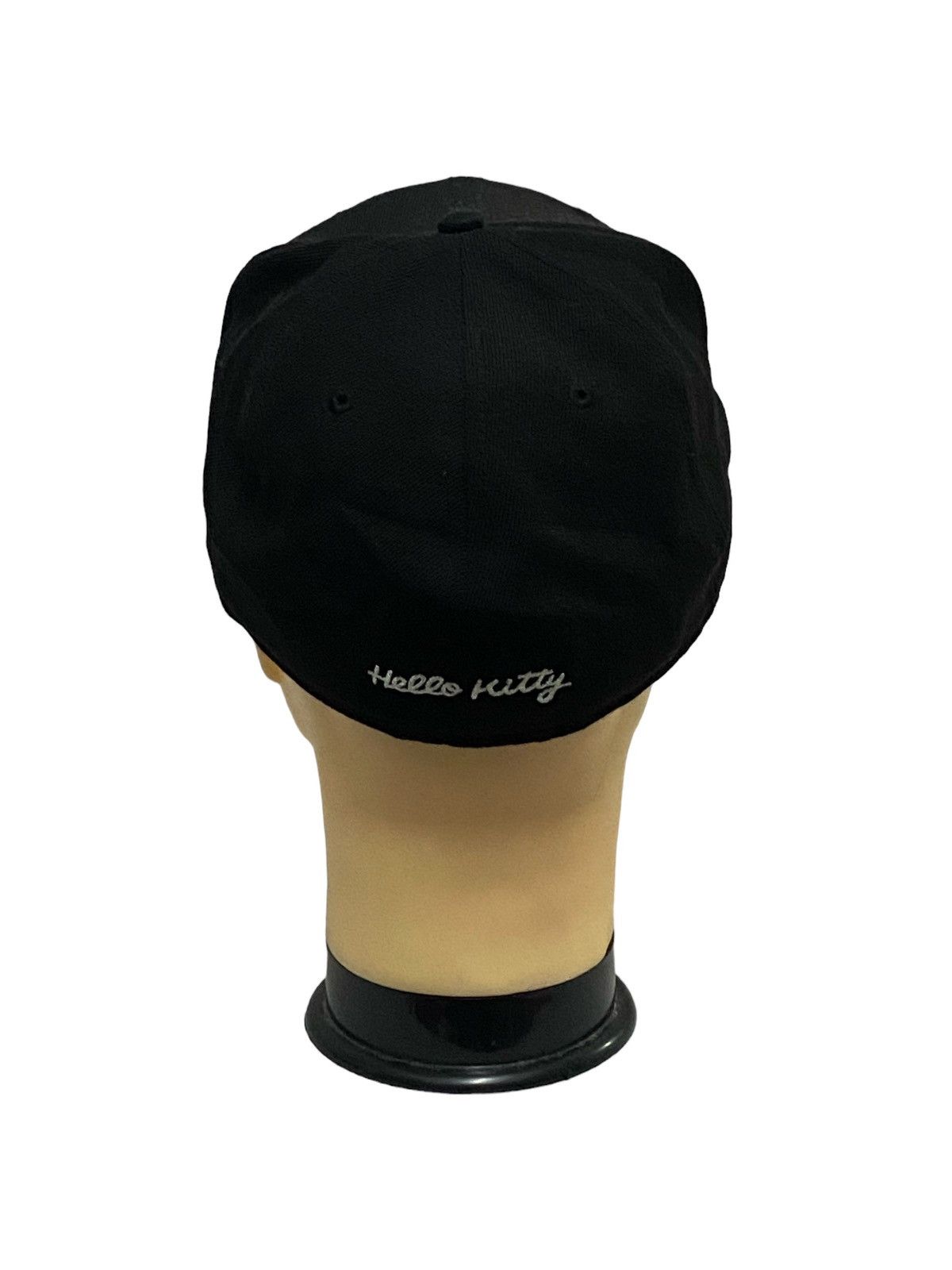 Japanese Brand × New Era New Era X Hello Kitty Full Caps Size ONE SIZE - 8 Thumbnail