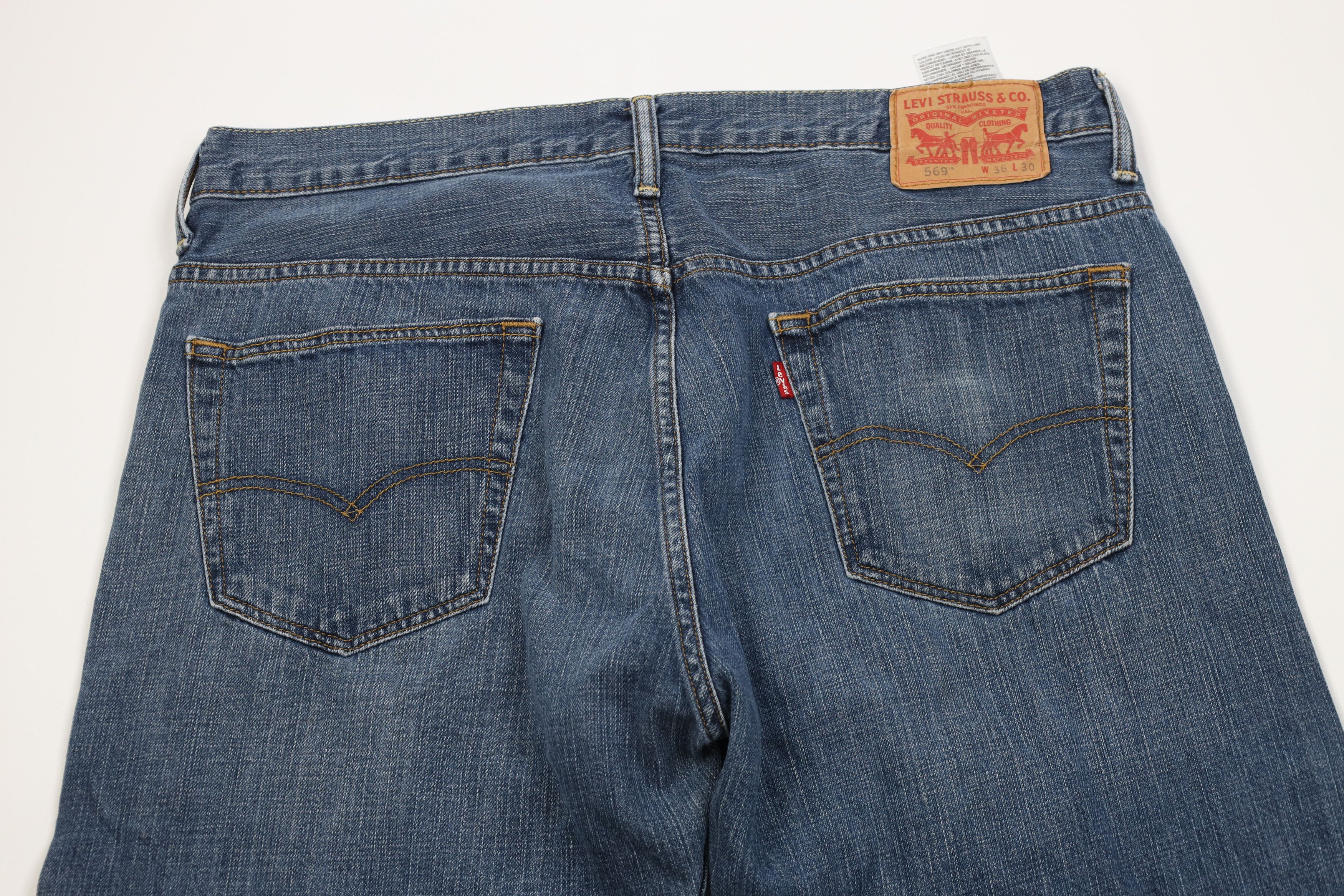 Levi's Vintage Y2K Levis 569 Straight Wide Leg Denim Jeans Blue Size US 36 / EU 52 - 12 Thumbnail