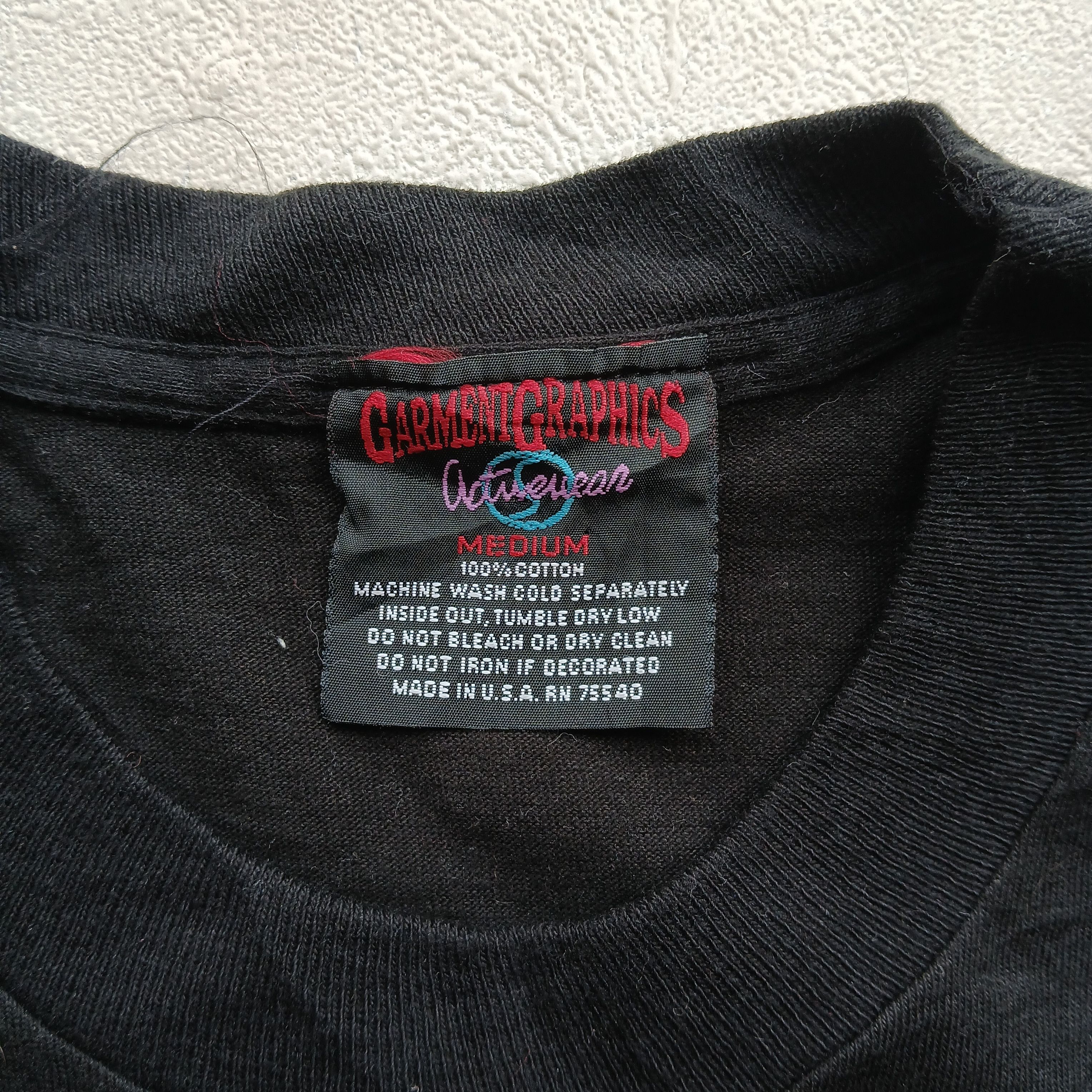 MLB Vintage 90s Snoopy Peanuts Syndicate Yankees MLB 1995 Size US M / EU 48-50 / 2 - 6 Thumbnail