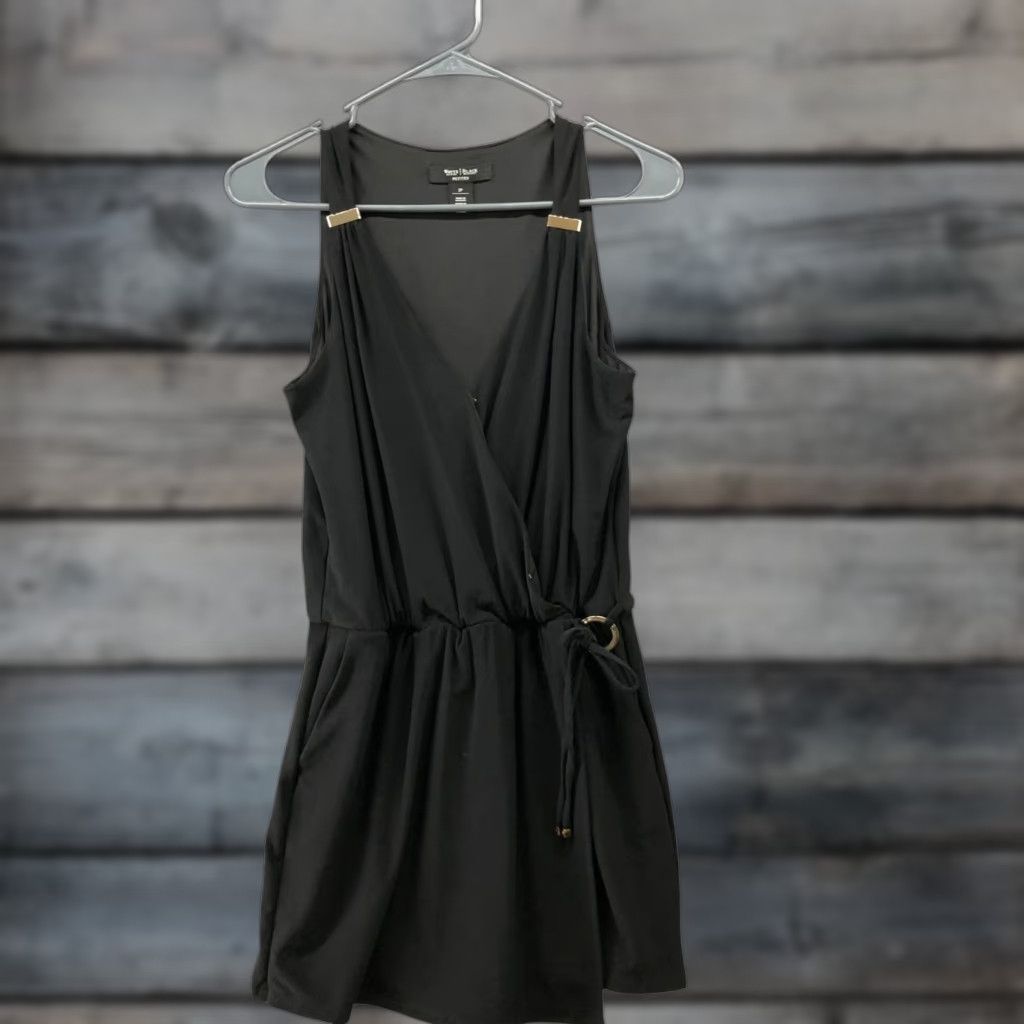 White House Black Market White House Black Market Sleeveless Wrap Romper Dress Womens 2P Black V-Neck R Size XS / US 0-2 / IT 36-38 - 1 Thumbnail