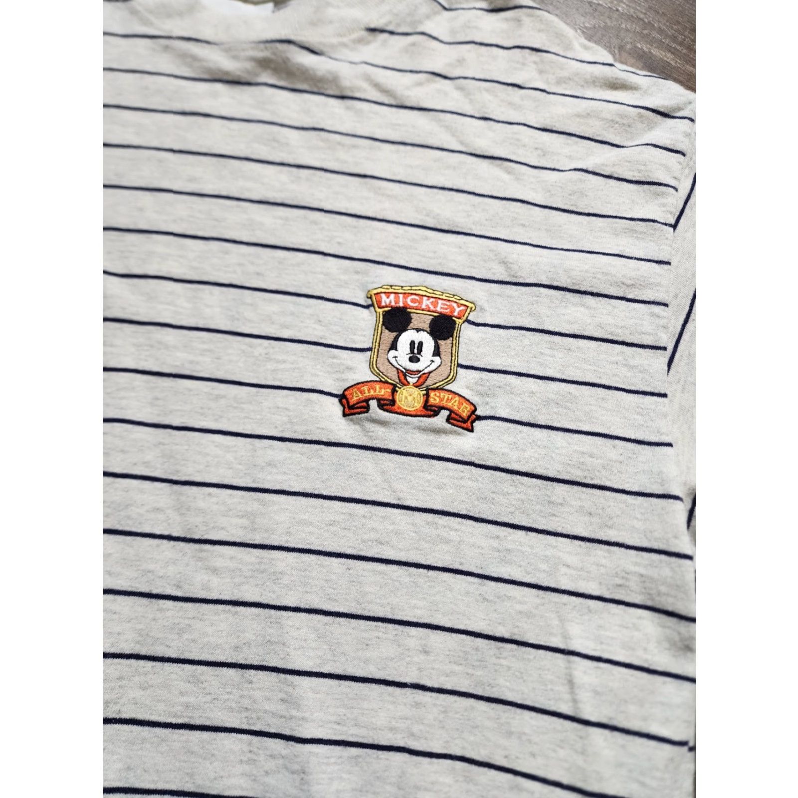 Vintage Vintage Cotton Exchange Disney Mickey Mouse Embroidered Shirt Mens L Gray 90’s Size US L / EU 52-54 / 3 - 6 Thumbnail