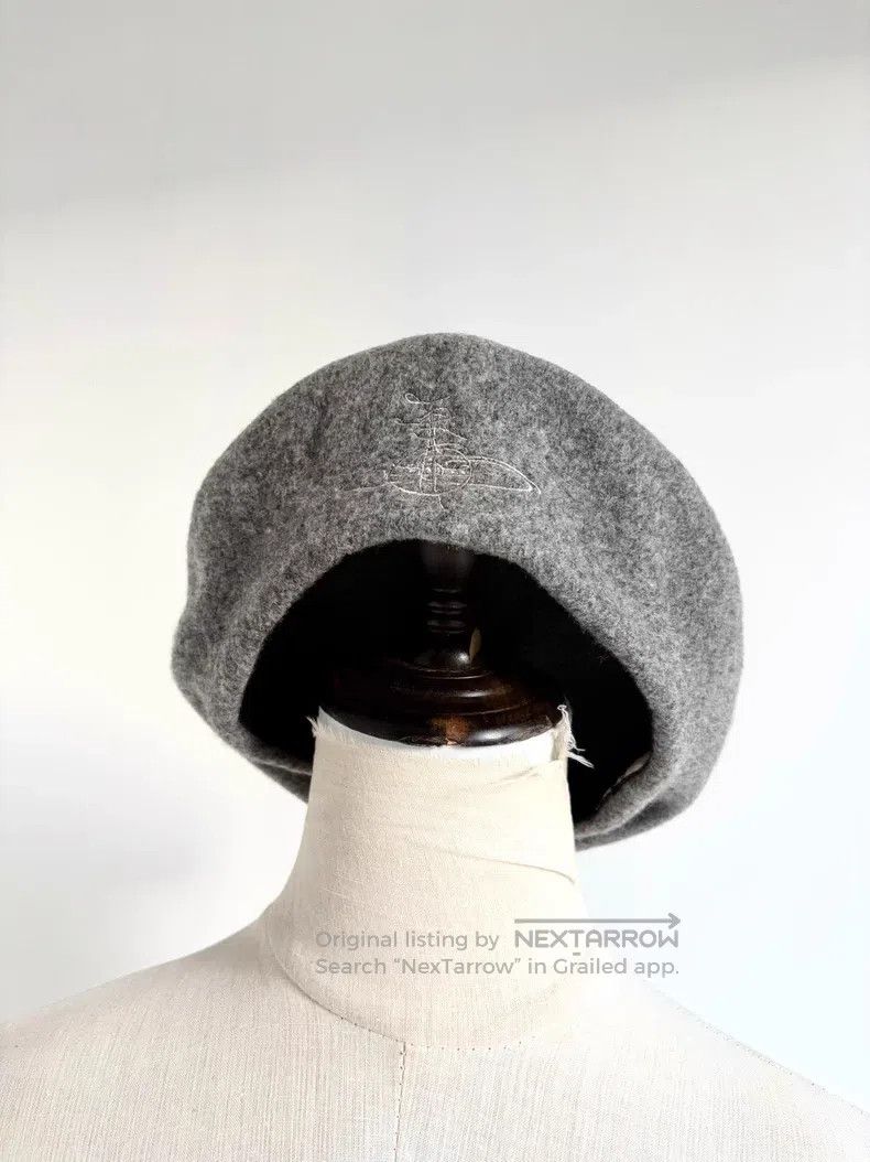 Vivienne Westwood Vivienne Westwood Big Saturn Embroidered Grey Beret Size ONE SIZE - 1 Thumbnail