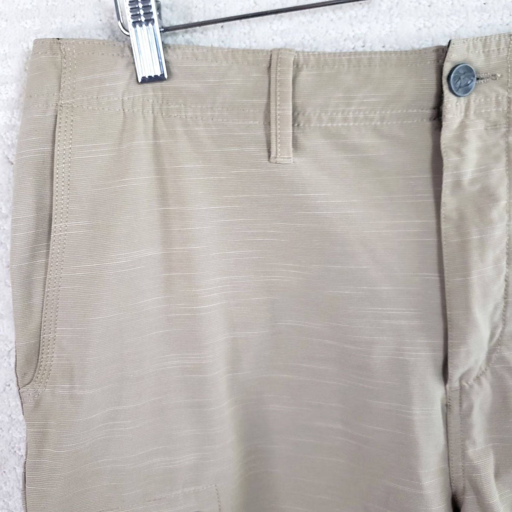 Vintage HONOLUA Cargo Shorts Men 38x10 Beige Poly Cotton Spandex Flat Front Casual Beach Size US 38 / EU 54 - 3 Thumbnail