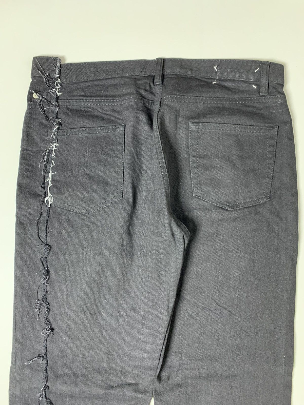 Maison Margiela MAISON MARTIN MARGIELA - RECONSTRUCTED DESTROYED JEANS Size US 35 - 3 Thumbnail
