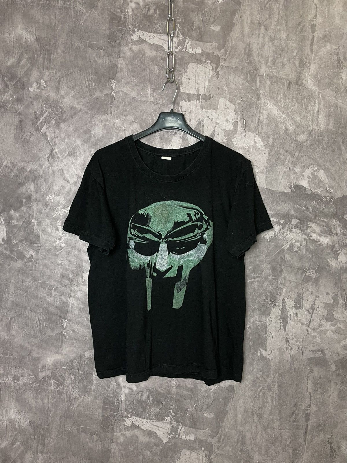 Band Tees × Vintage Vintage MF Doom Mad Villain Tshirt Size US S / EU 44-46 / 1 - 1 Thumbnail