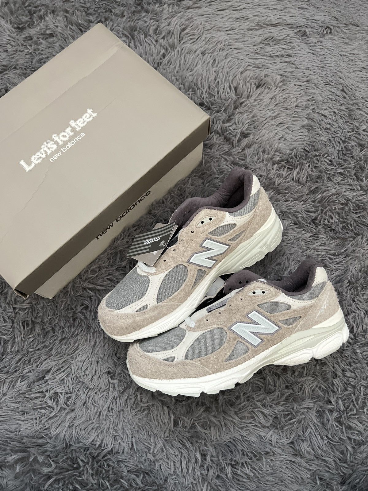 Levi’s New Balance 990V3 Grey Elephants Skin
