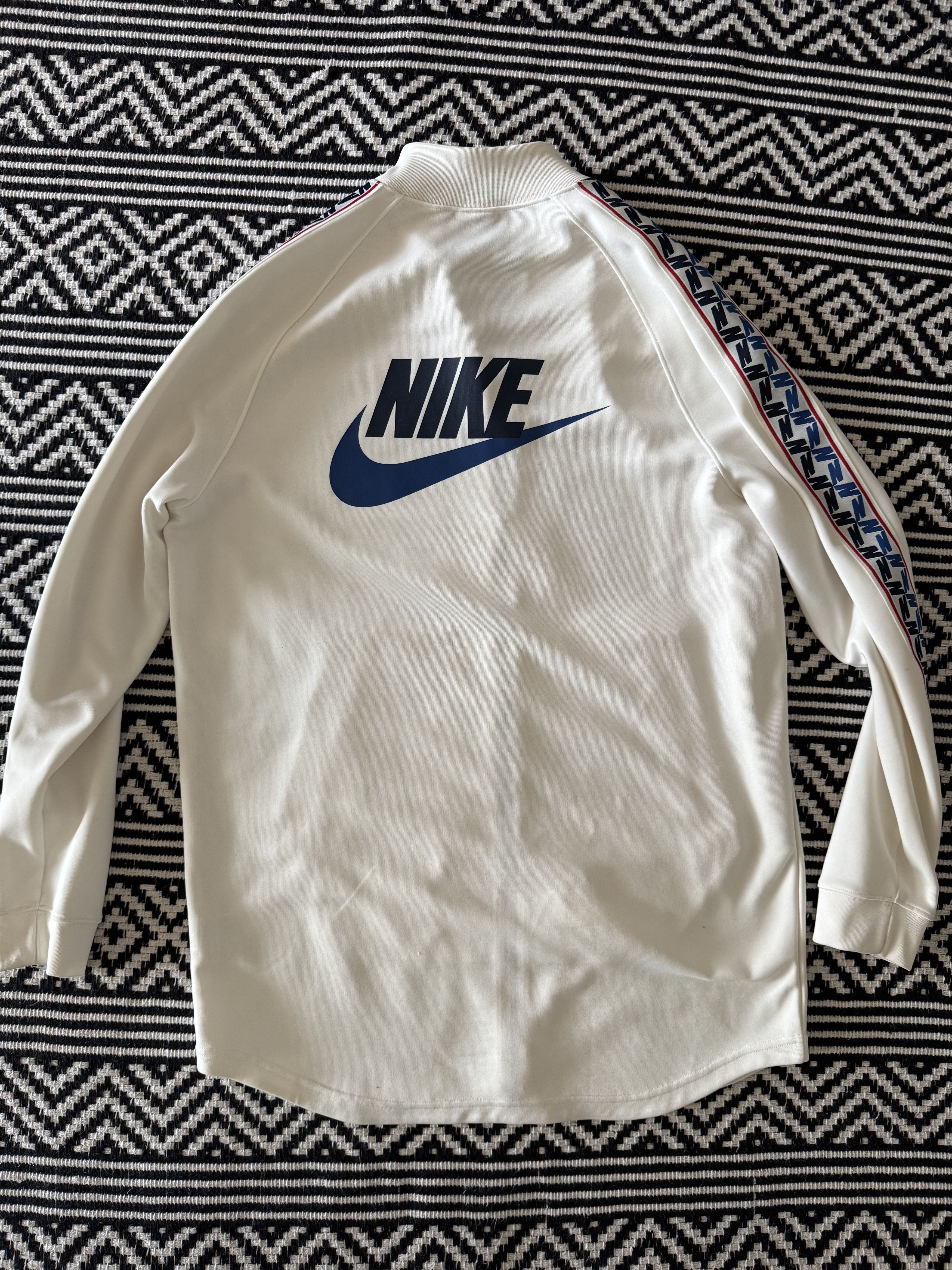 Nike Nike Red Tag Track Jacket White Full Zip Size US M / EU 48-50 / 2 - 2 Thumbnail