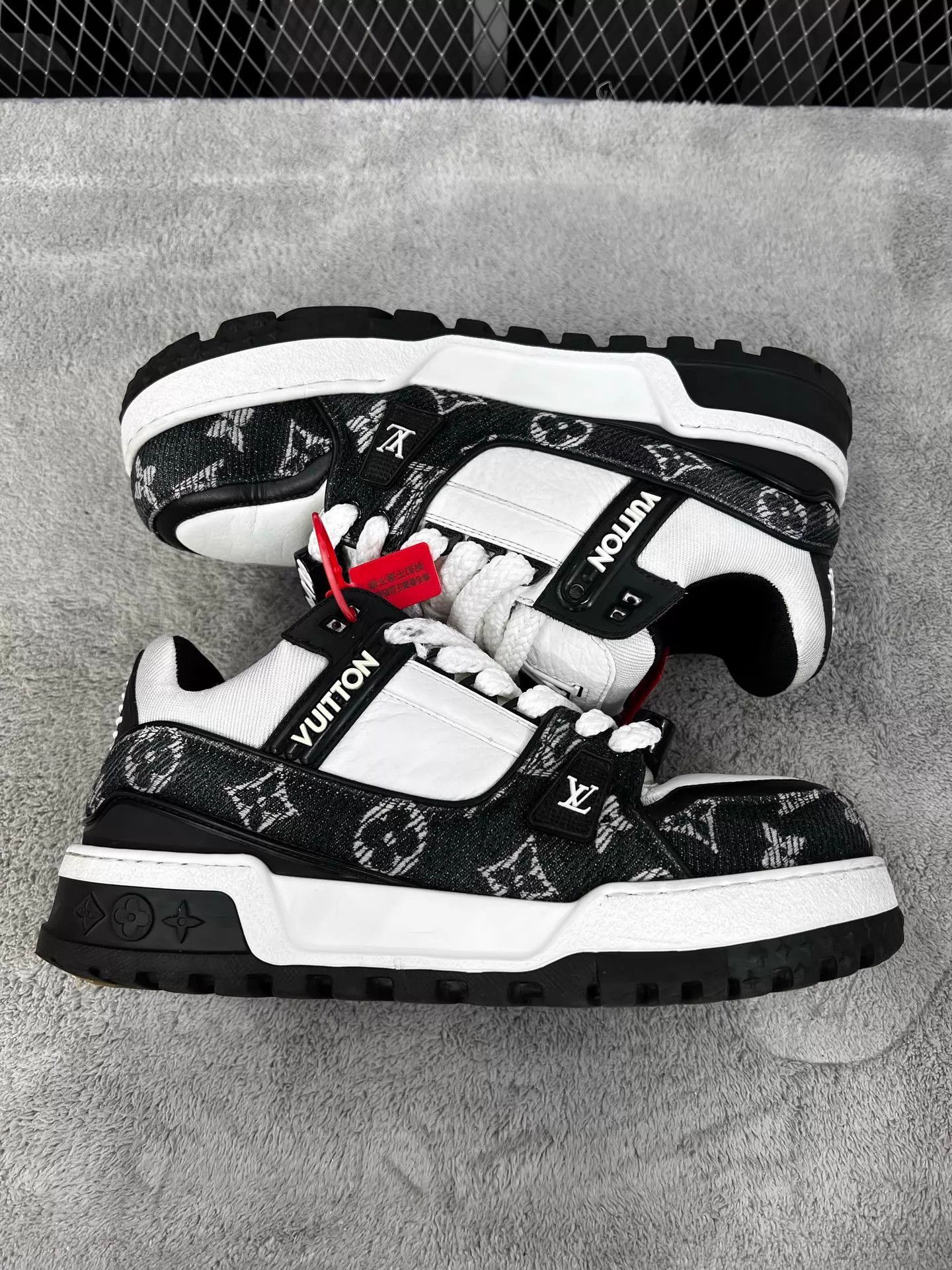 Louis Vuitton LOUIS VUITTON Trainer Maxi black white denim 41.5 Size US 8.5 / EU 41-42 - 4 Thumbnail