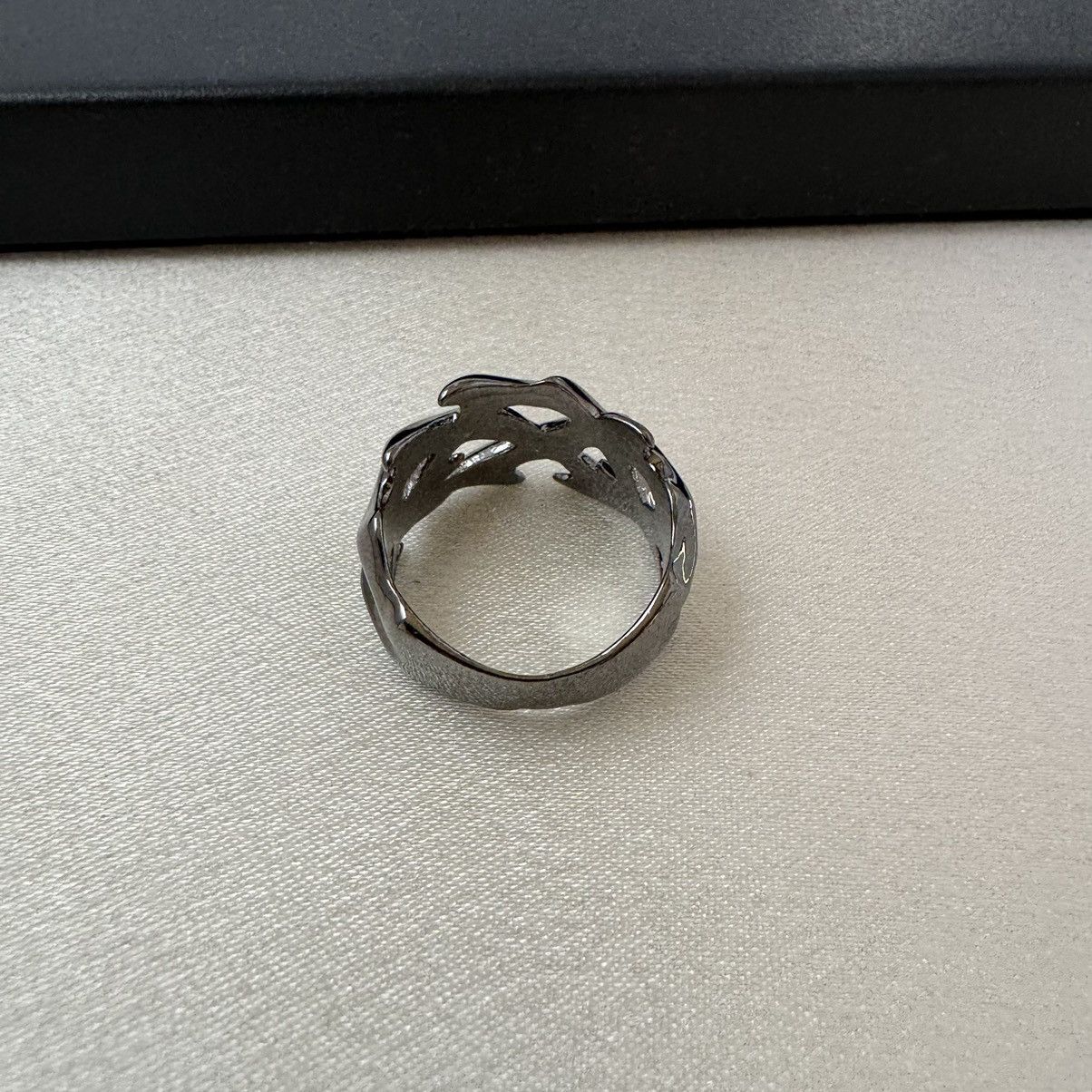 Other Hollow Design Thorns Ring for Men Women Hop Hop Punk Size 8 Size ONE SIZE - 3 Thumbnail