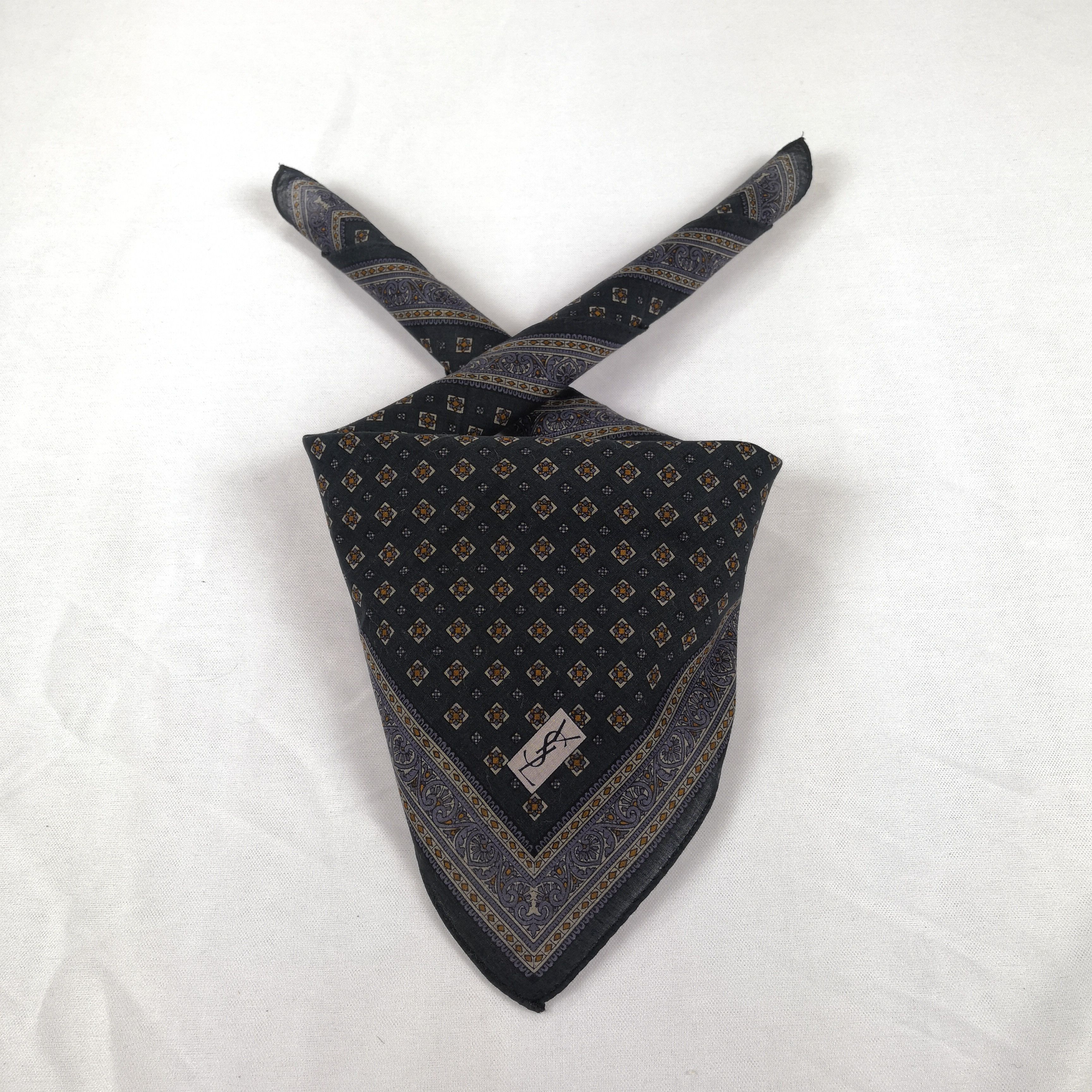 Vintage Vintage Yves Saint Laurent Scarf 56789 Size ONE SIZE - 1 Thumbnail