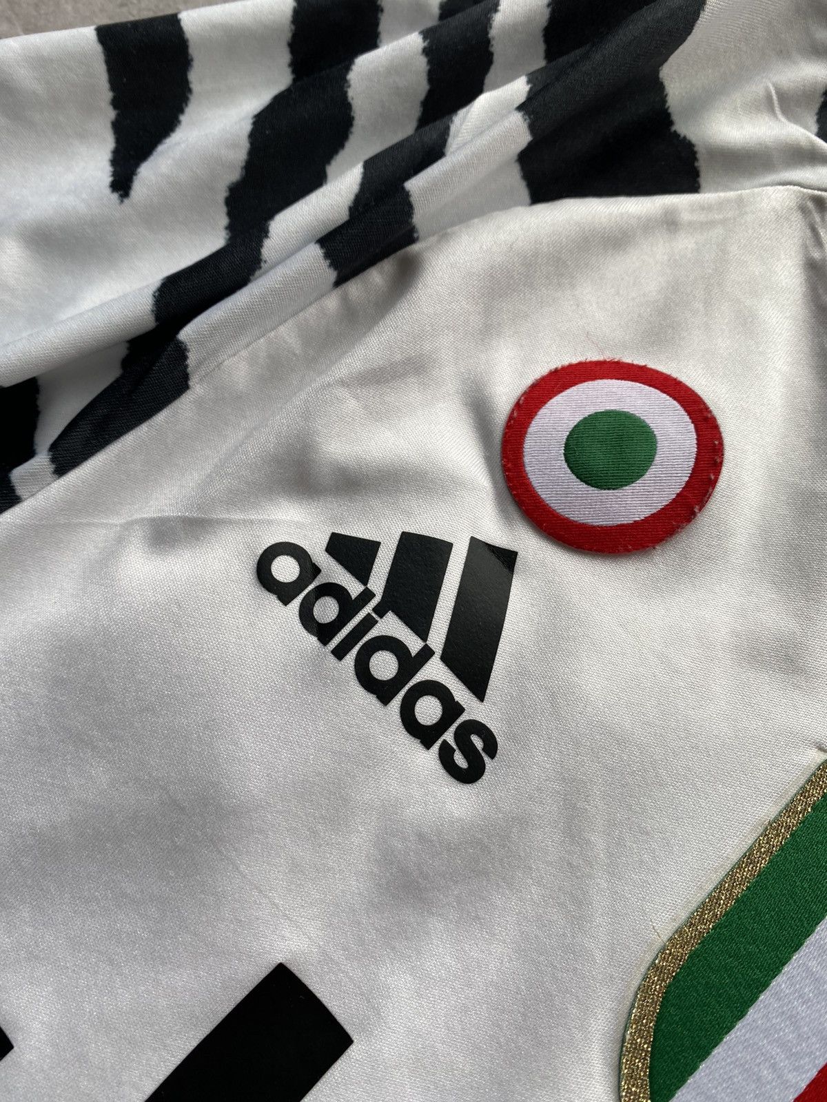 Adidas 🇮🇹Adidas 2016-17 FC Juventus # 10 Football Soccer Jersey Size US S / EU 44-46 / 1 - 10 Thumbnail
