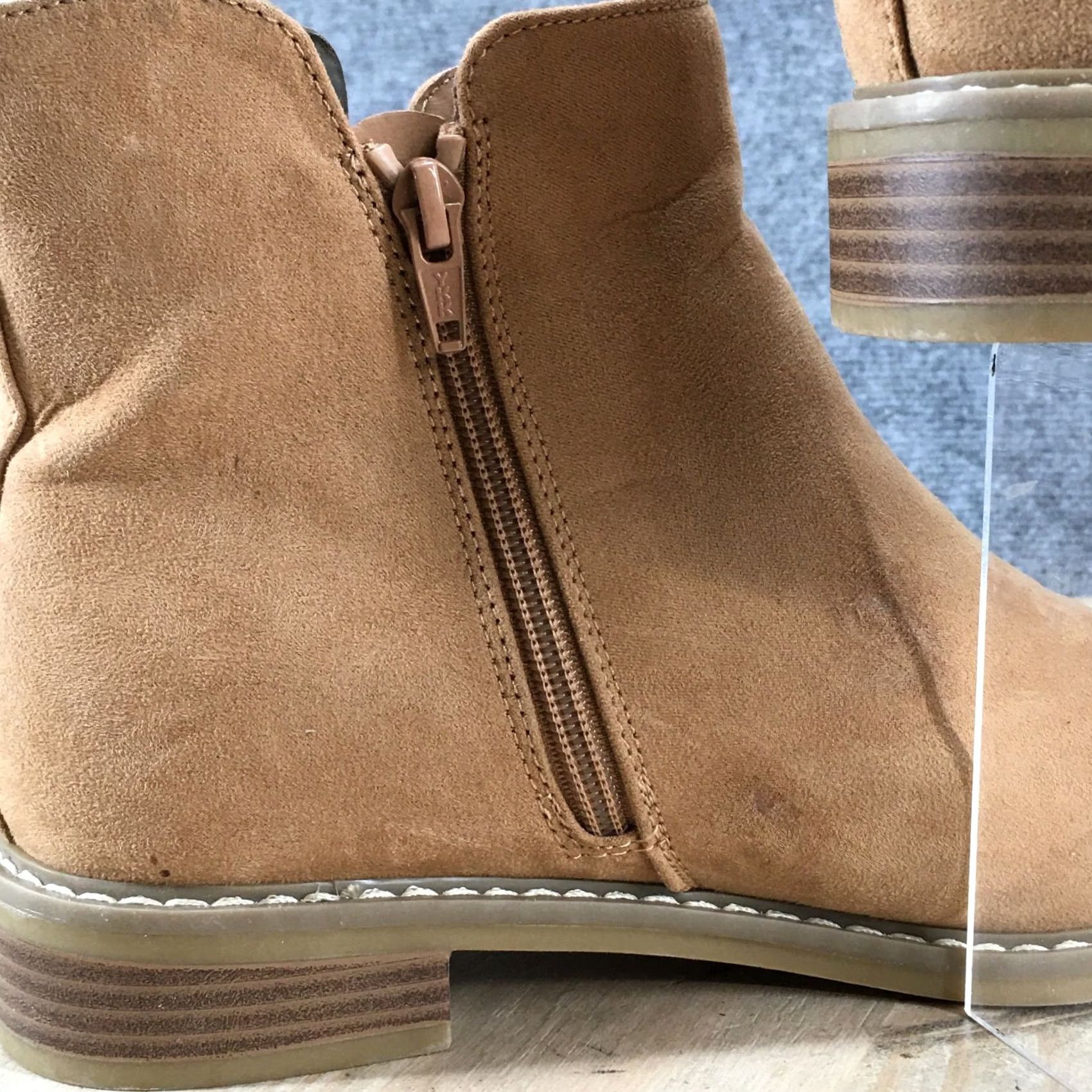 Vintage Universal Thread Boots Womens 8 Ankle Booties Beige Faux Suede Double Side Zip Catogory: Bootie Size US 8 / IT 38 - 5 Thumbnail