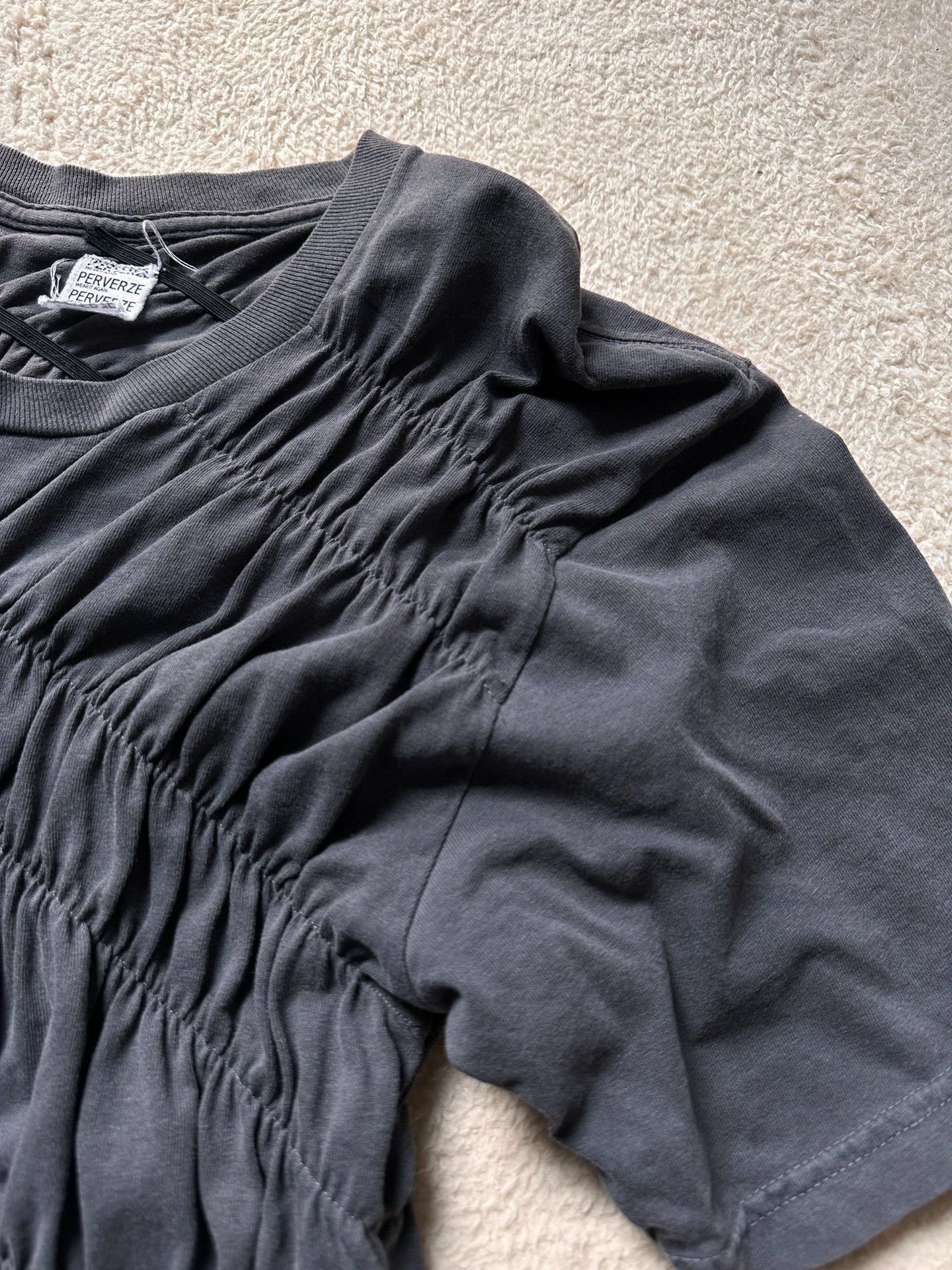 Perverze Gray Gathered Half-Sleeve T-Shirt/, Women's (Size M) — image 6 of 6