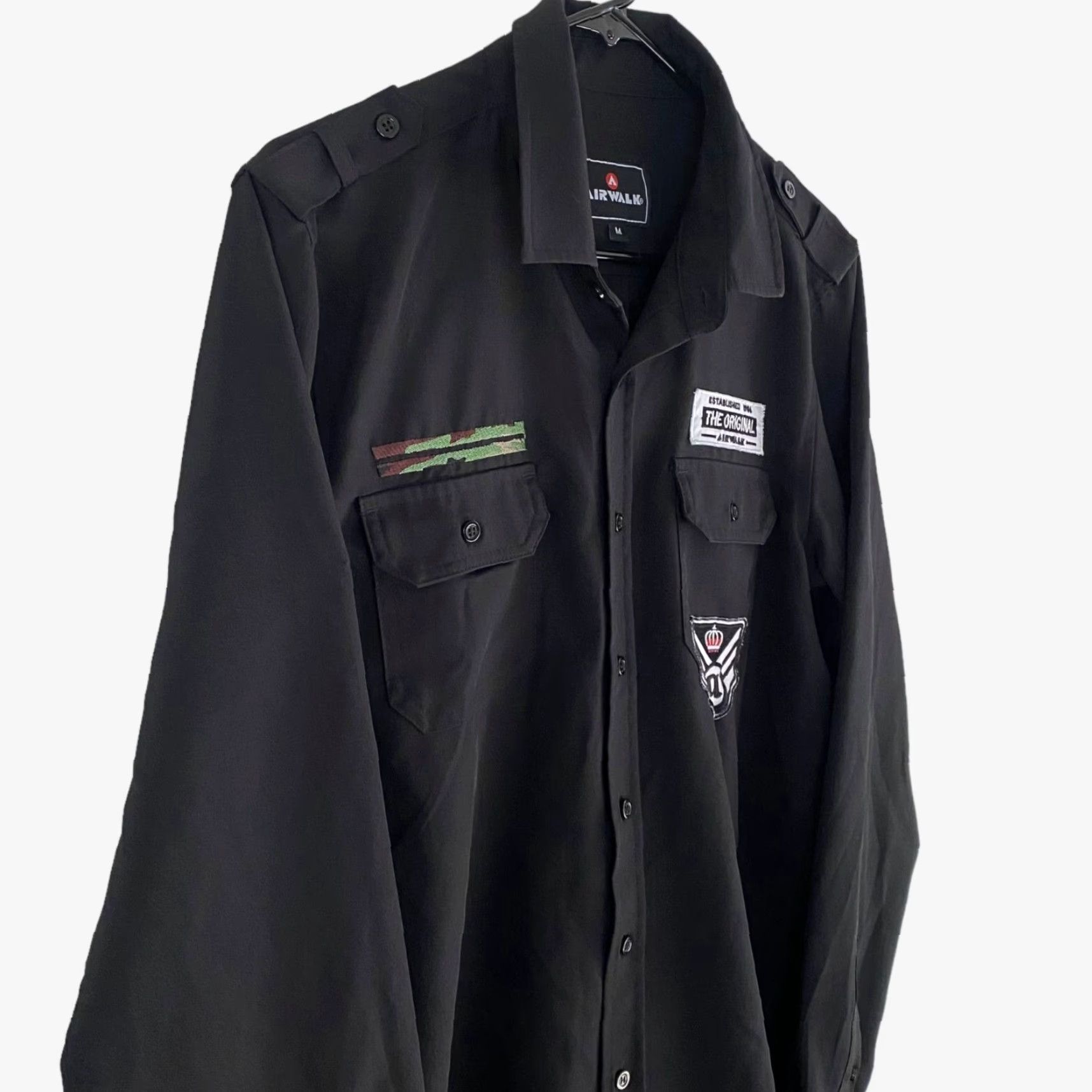 Airwalk Airwalk Button-Up Shirt Men’s Medium Black Military Skater Long-Sleeve Patches Size US M / EU 48-50 / 2 - 3 Thumbnail