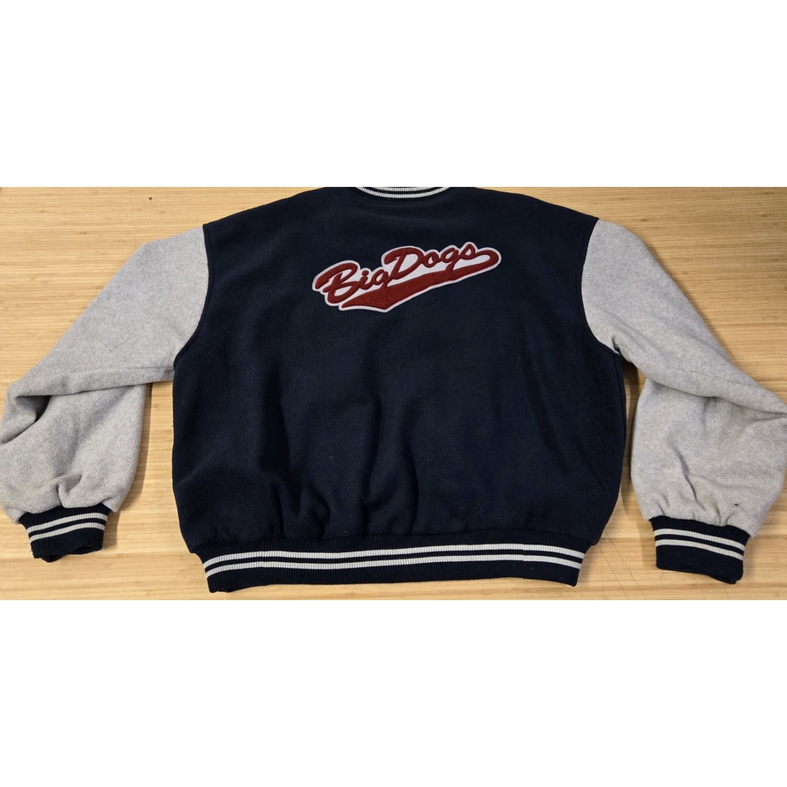 Big Dogs VINTAGE Big Dogs Polar Dogs Jacket Mens XL Blue Gray Fleece Varsity Bomber Embroidered Full Zip Pockets Embroidered Logo Zipper Size US XL / EU 56 / 4 - 6 Thumbnail