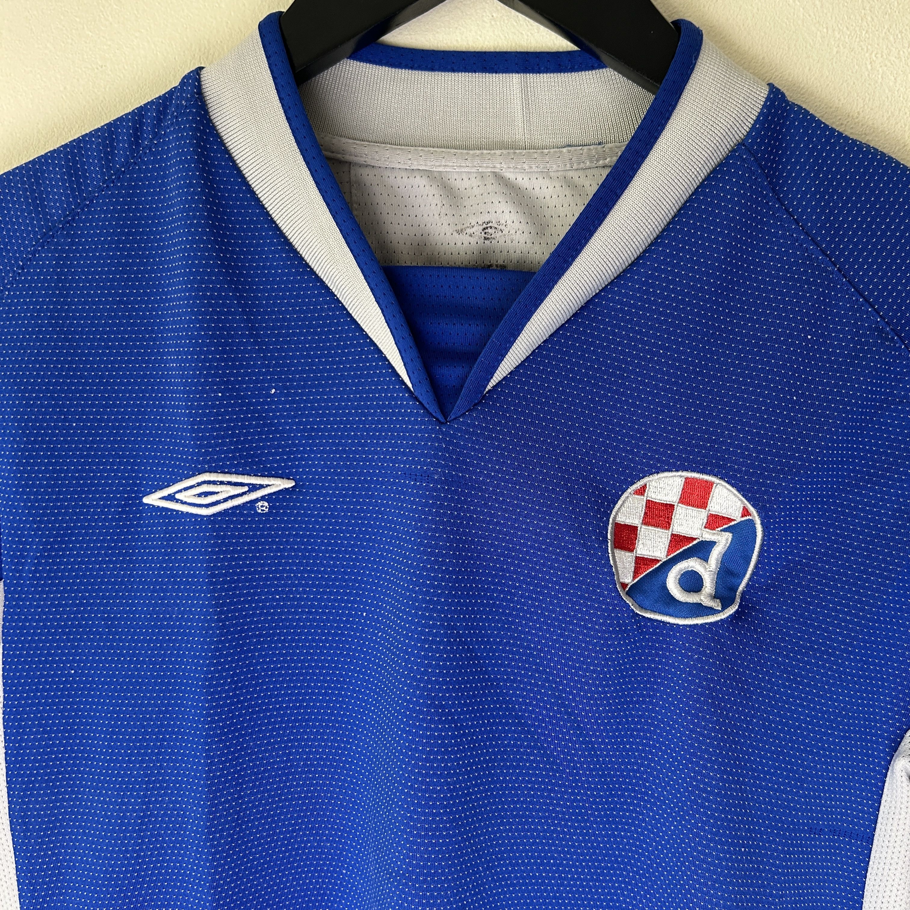 Umbro Vintage Dinamo Zagreb Umbro 2004-05 Home Soccer Jersey Size US XXS / EU 40 - 2 Thumbnail
