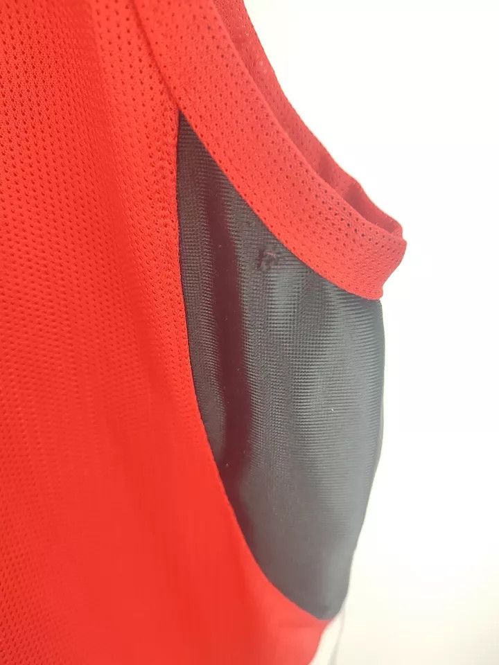 NBA × Vintage Rare Vintage NBA CHAMPION CHICAGO BULLS Basketball Jerseys Size US XL / EU 56 / 4 - 3 Thumbnail
