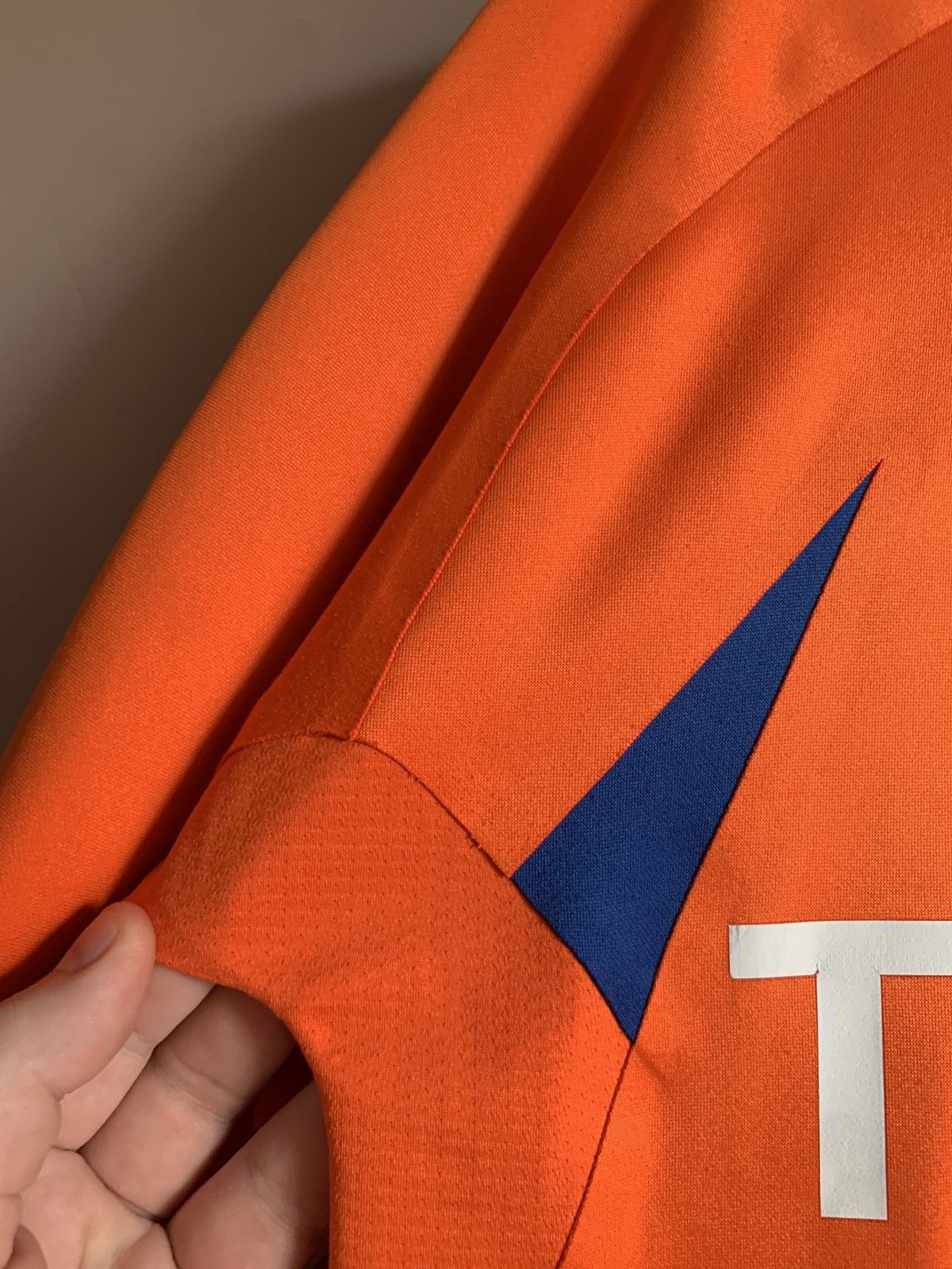 Nike Valencia Vintage Football Sweatshirt Nike Soccer Retro Sz S Size US S / EU 44-46 / 1 - 7 Thumbnail