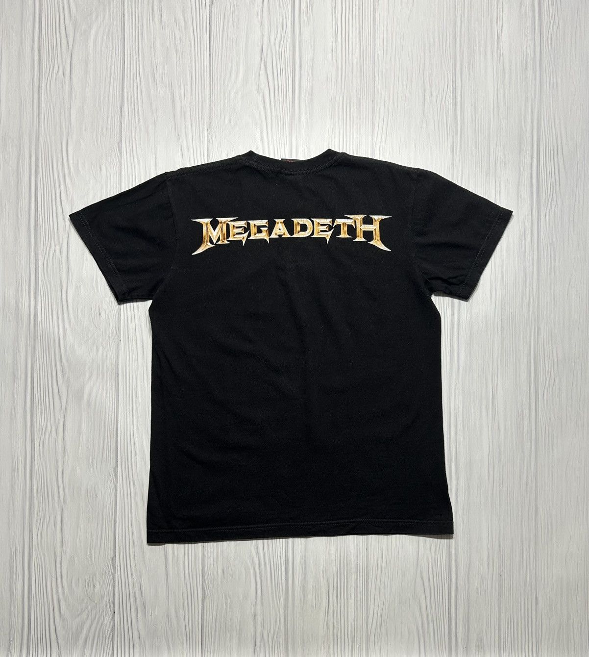 Band Tees Rare Megadeth Arsenal Of Megadeth Album T-Shirt Size M Size US M / EU 48-50 / 2 - 12 Thumbnail