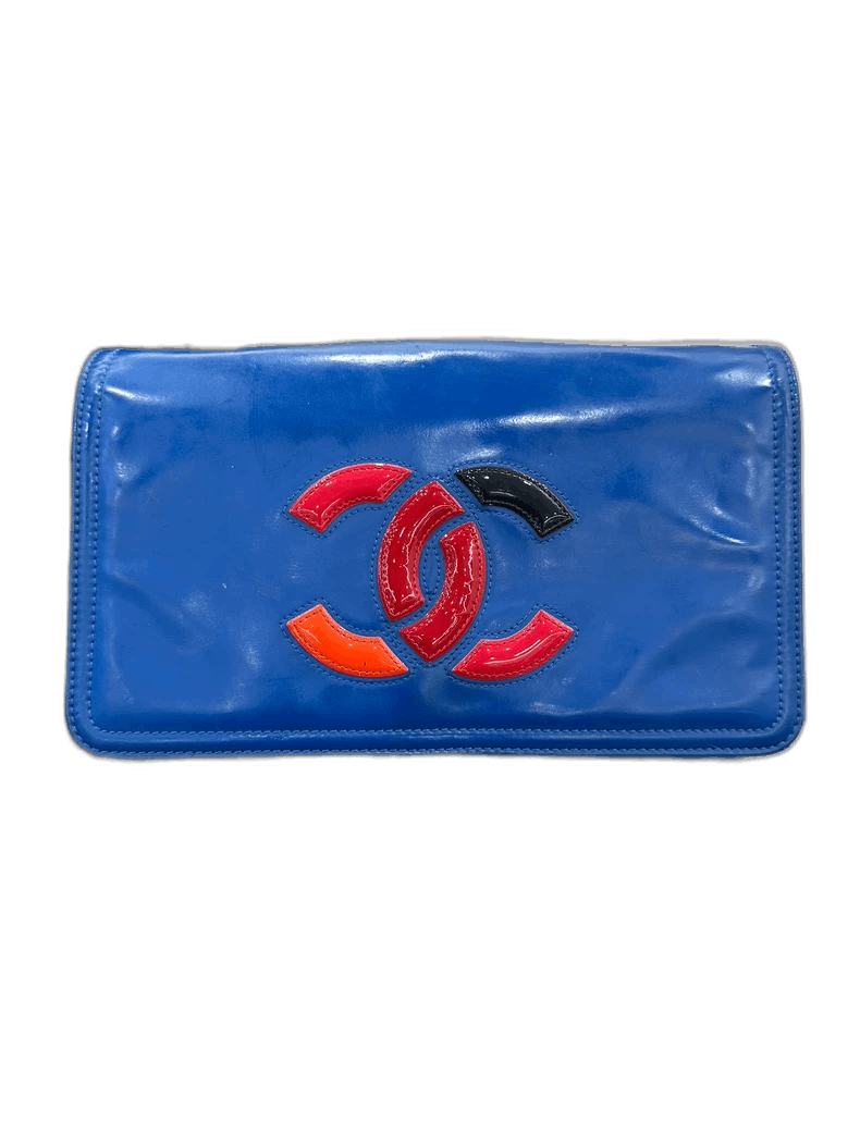 Chanel Chanel Blue Patent Shoulder Bag with Logo Size ONE SIZE - 1 Thumbnail