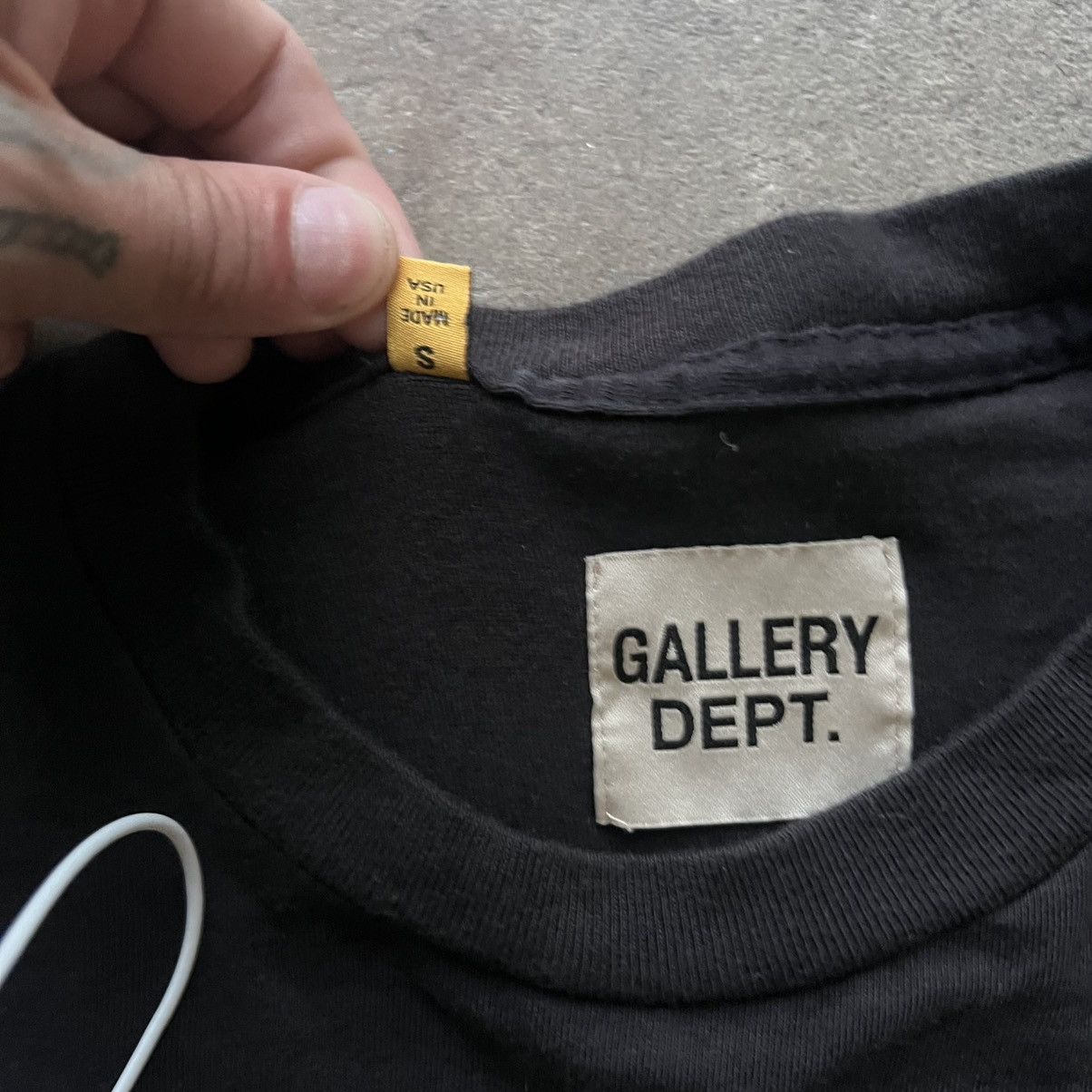Gallery Dept. Gallery Dept Stop Being Racist Tee Size US S / EU 44-46 / 1 - 3 Thumbnail