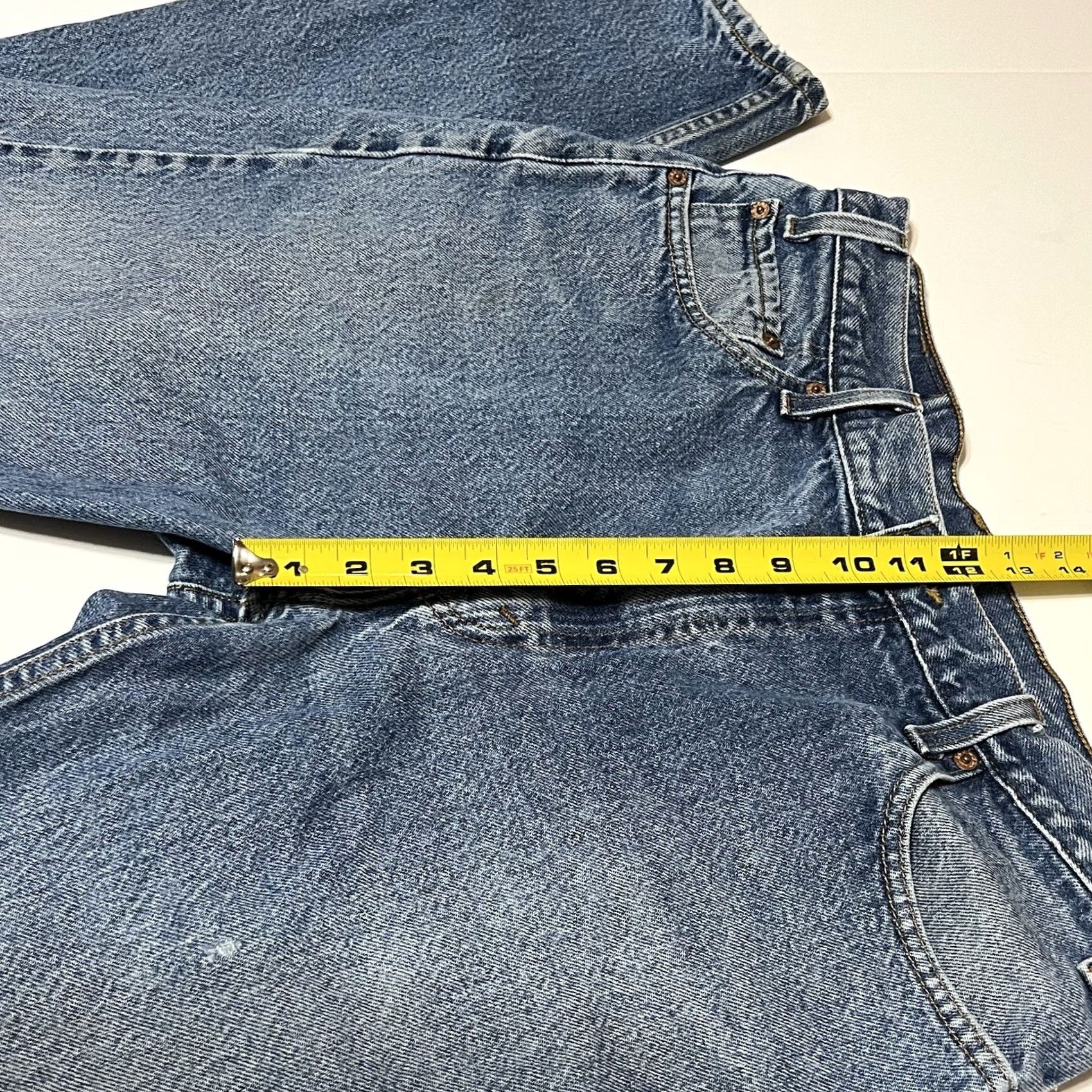 Levi's VINTAGE Levi's 505 Regular Fit Jeans Blue Distressed 34x30 Mens Regular Jeans Plain 5-Pocket Belt Loops Cotton Denim Size US 34 / EU 50 - 4 Thumbnail