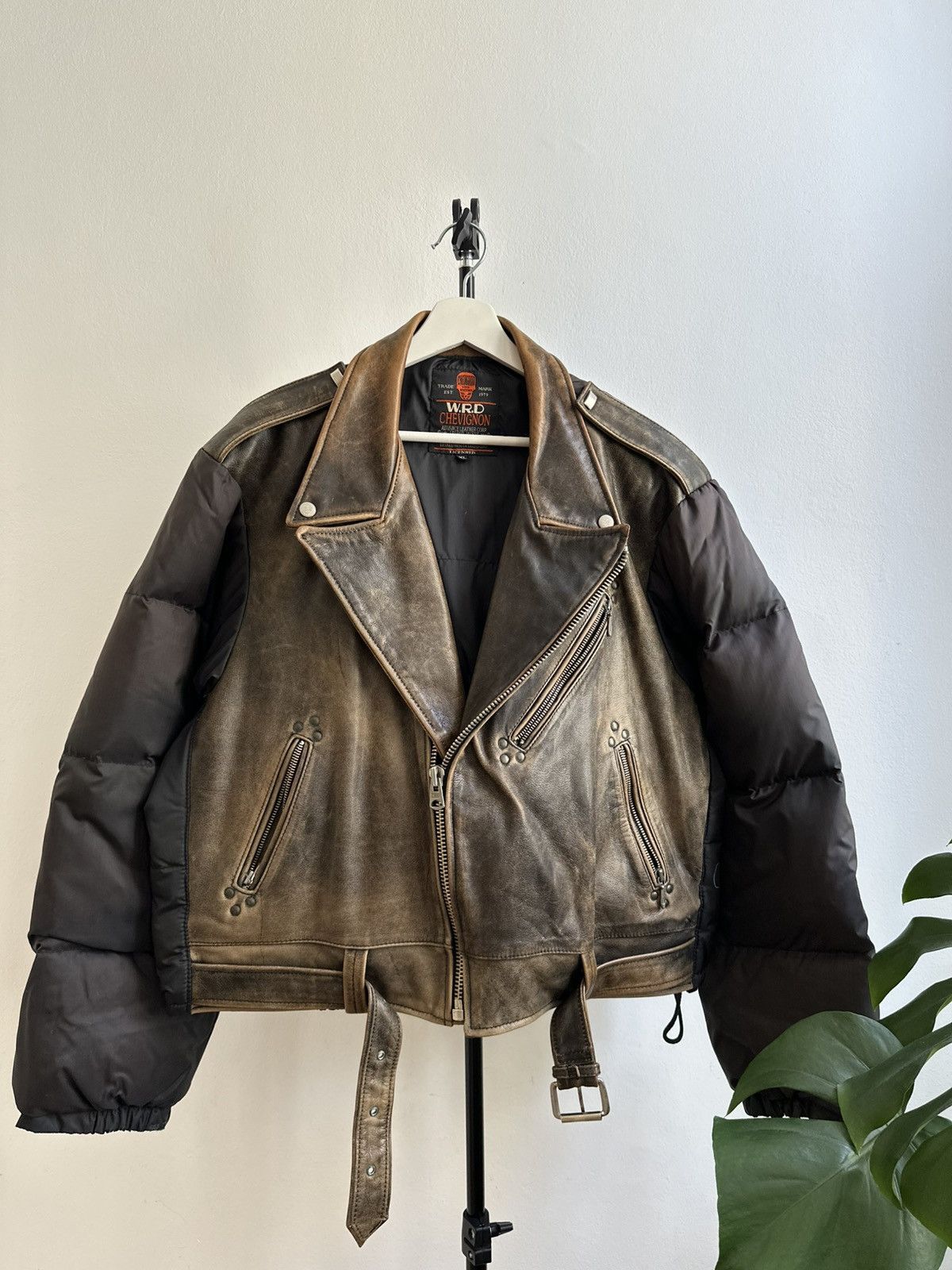 Chevignon Chevignon Vintage 90s Archive Leather Down Puffer Jacket Size US L / EU 52-54 / 3 - 6 Thumbnail