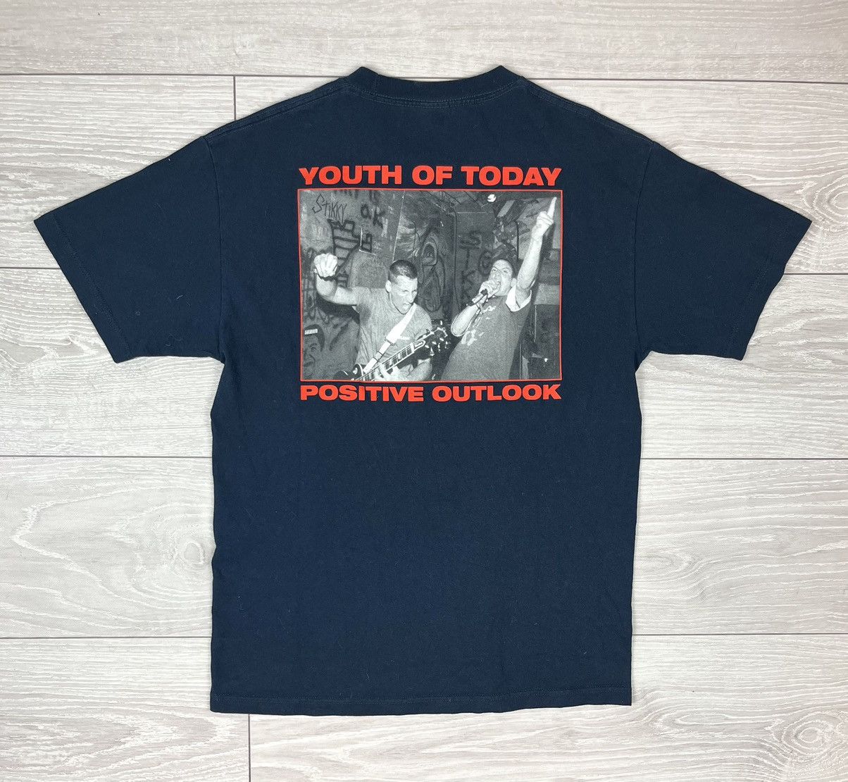 Band Tees Youth Of Today Positive Outlook Vintage 00s Band T Shirt Size US L / EU 52-54 / 3 - 2 Thumbnail