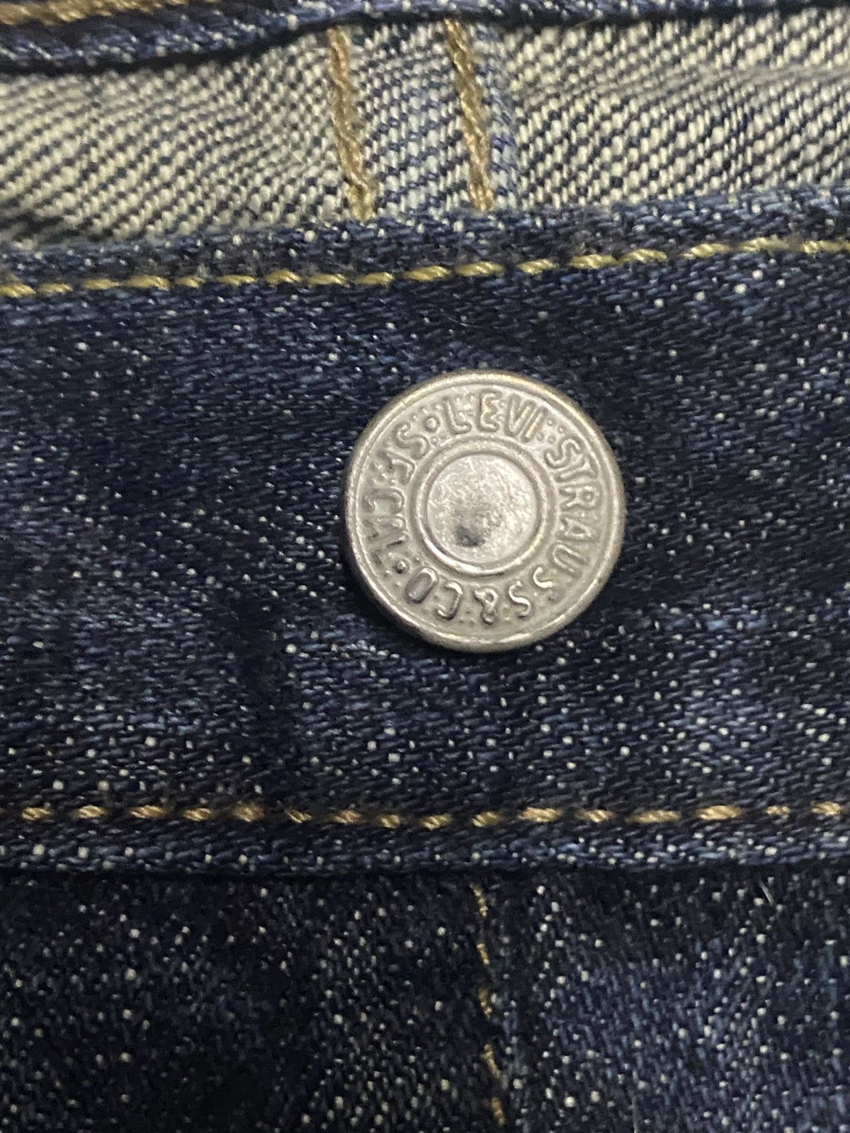 Levi's Vintage Levis 501 Y2K Mud Wash Distressed Loose Jeans Size US 30 / EU 46 - 11 Thumbnail