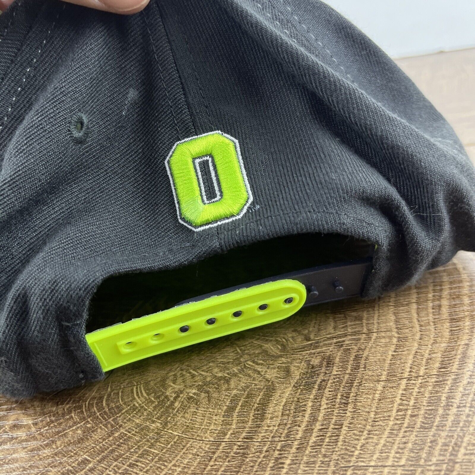 Other Oregon Ducks Gray Green Hat Snapback Green Adjustable Hat Ad Size ONE SIZE - 10 Thumbnail