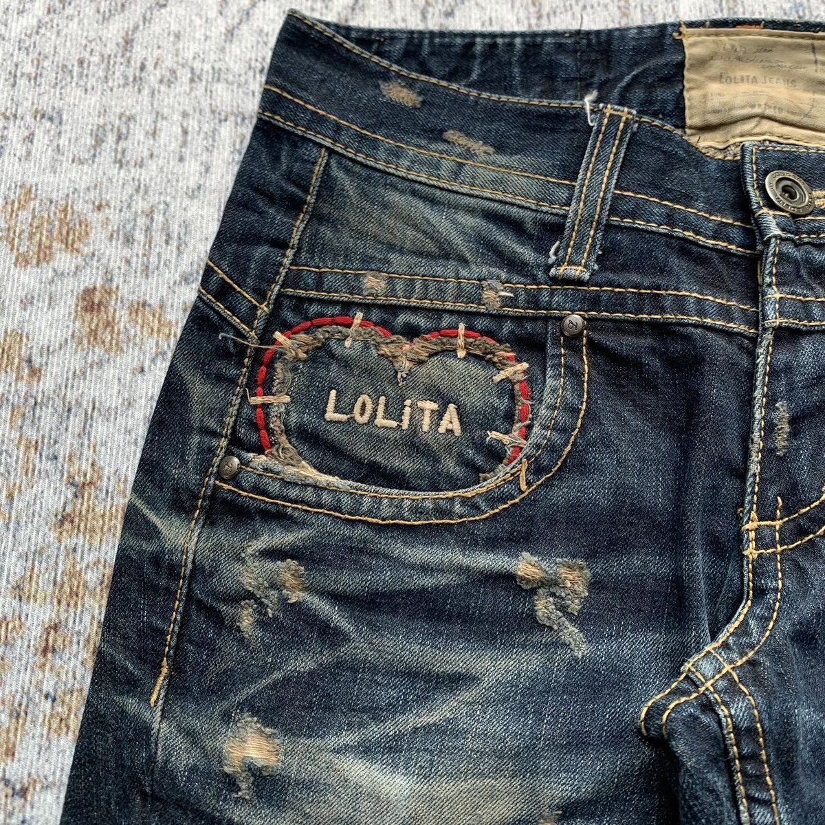 Japanese Brand Rare 2000s Lolita Mudwash Japanese Distressed Jeans Size US 30 / EU 46 - 3 Thumbnail