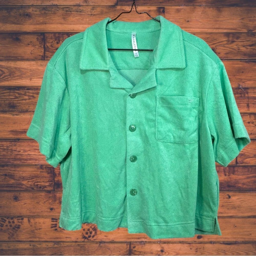 Other Fabletics Island Terry Boxy Button Up Shirt Medium Size M / US 6-8 / IT 42-44 - 1 Thumbnail