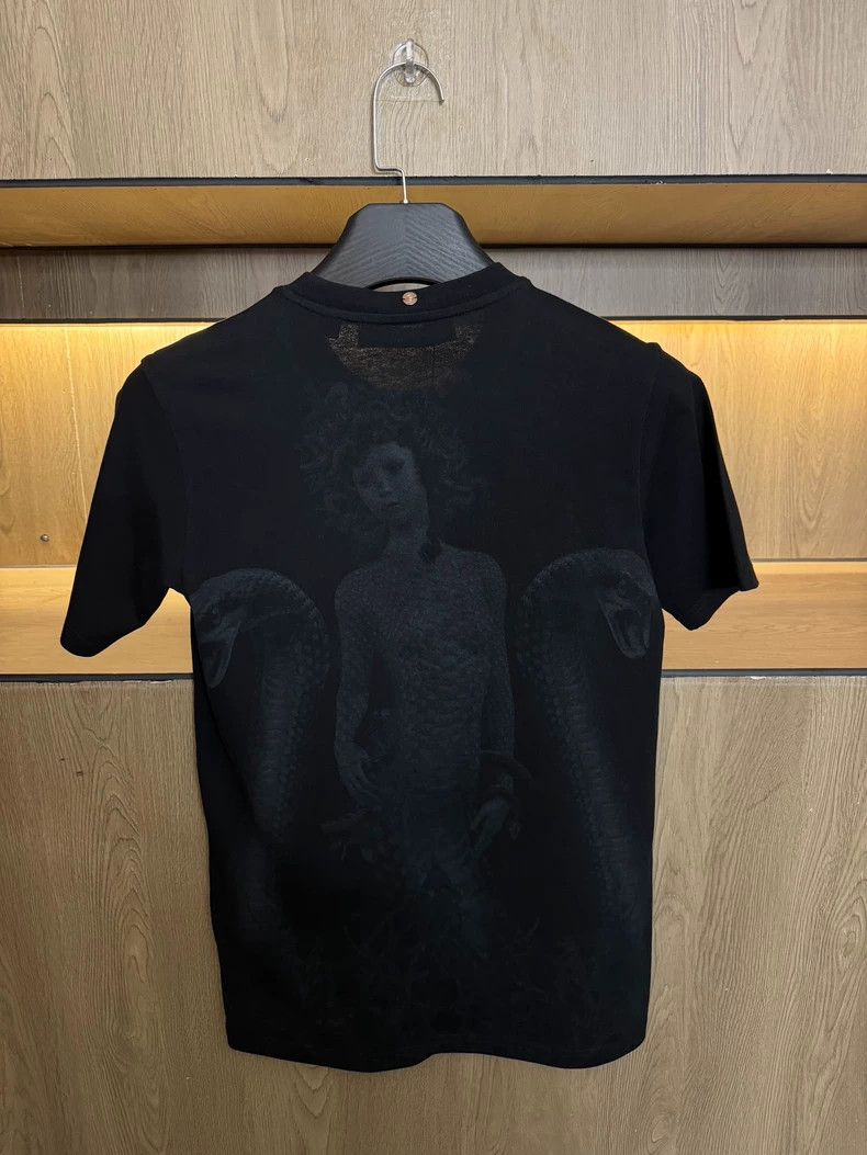 Givenchy Givenchy GVC Medusa Pattern Short Sleeve Size US XS / EU 42 / 0 - 2 Thumbnail